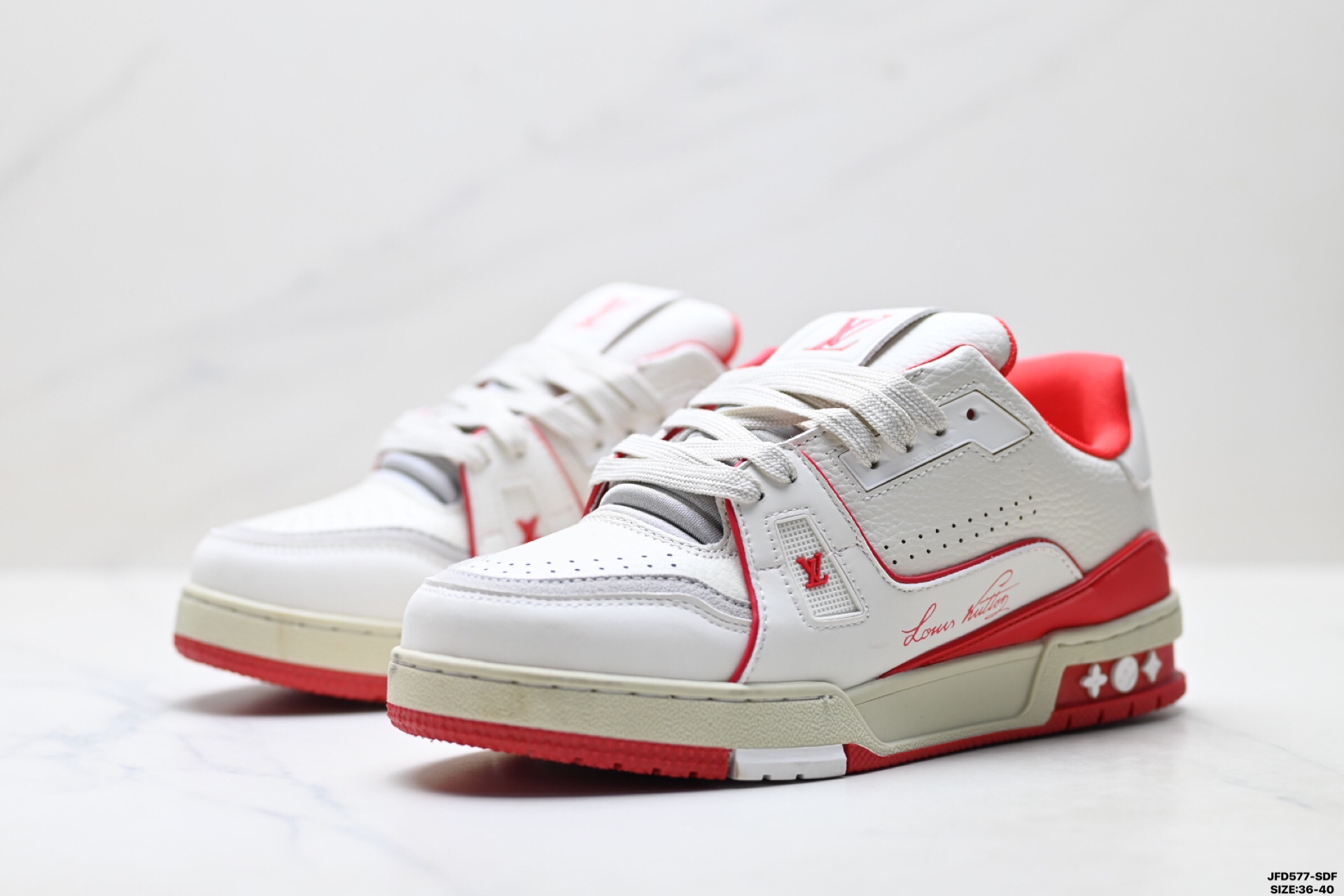 Louis Vuitton Trainer Sneaker Low スニーカー