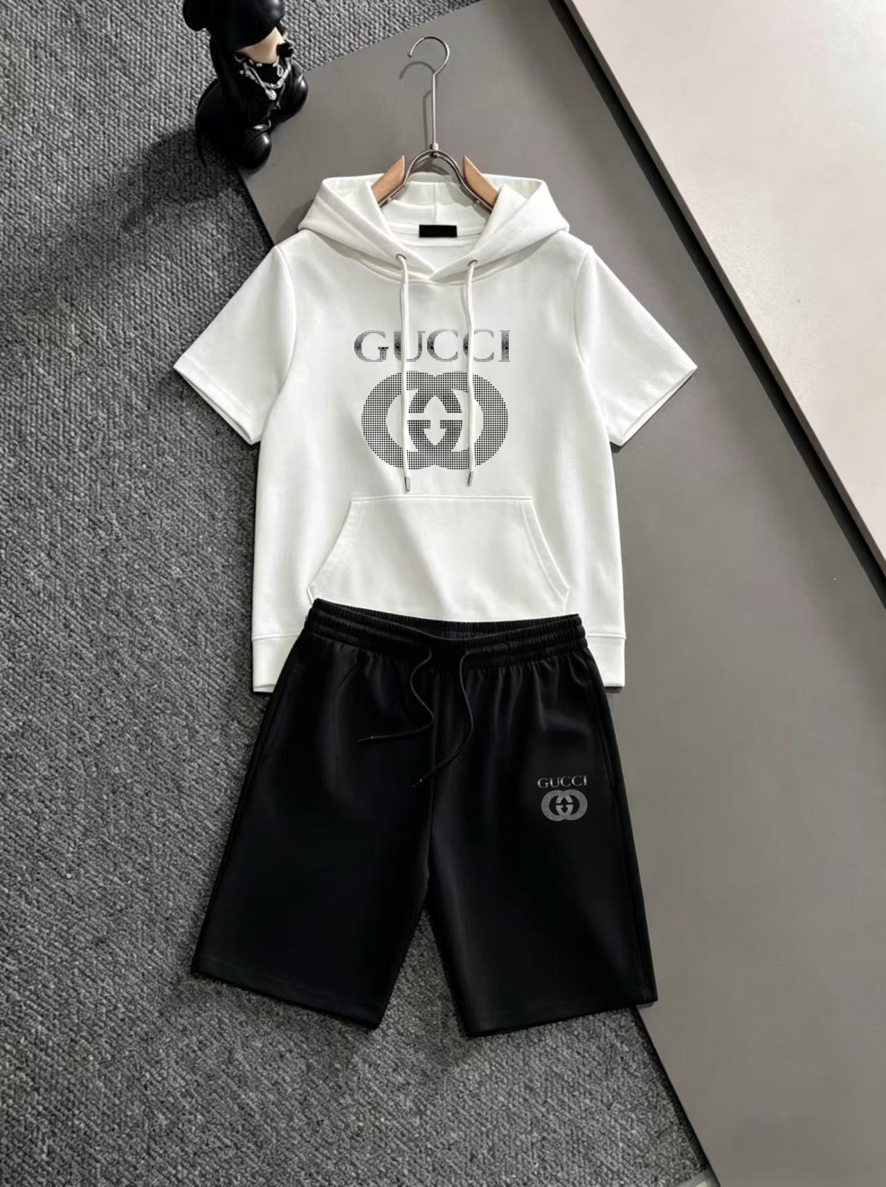 【GUCCI】半袖T シャツショートパンツ セットアップ