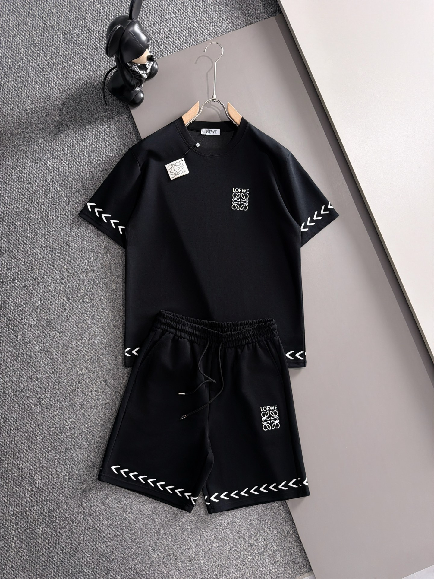 【LOEWE】半袖T シャツショートパンツ セットアップ