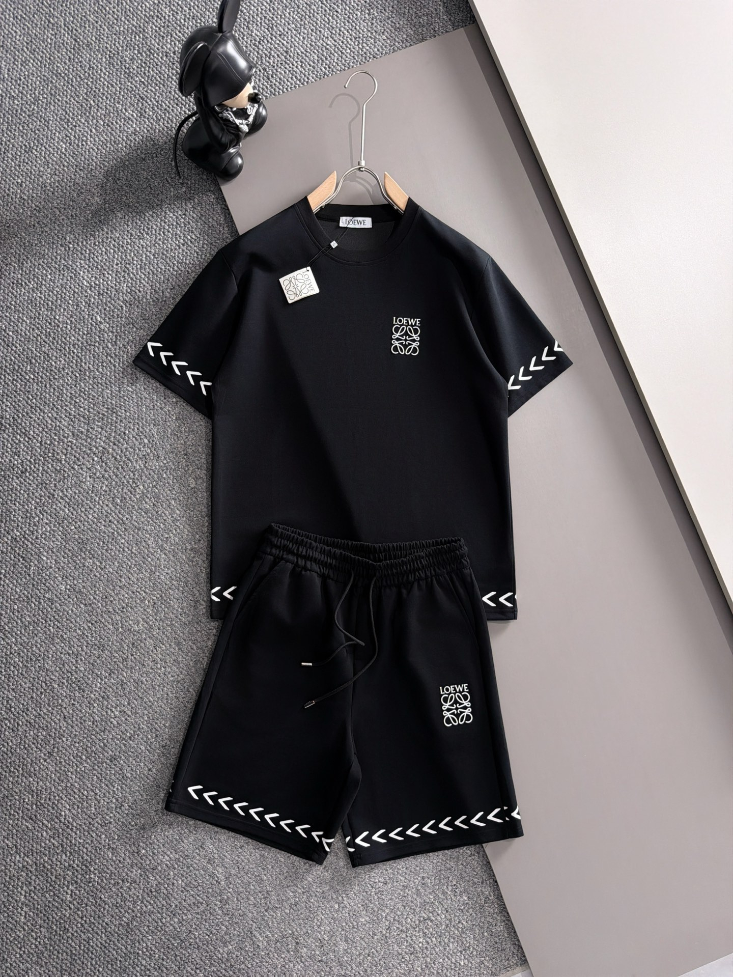 【LOEWE】半袖T シャツショートパンツ セットアップ