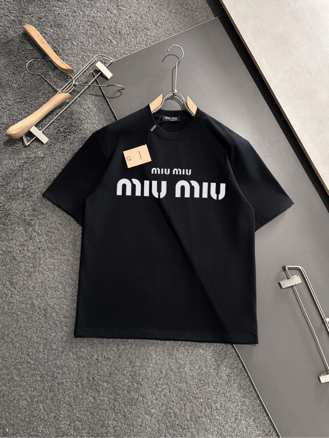 【MIU MIU】半袖 T シャツ