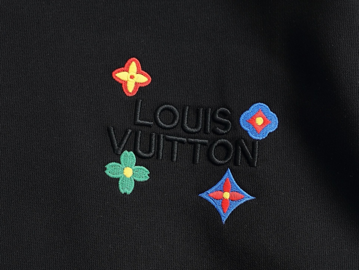 【LOUIS VUITTON】刺繍長袖 T シャツ
