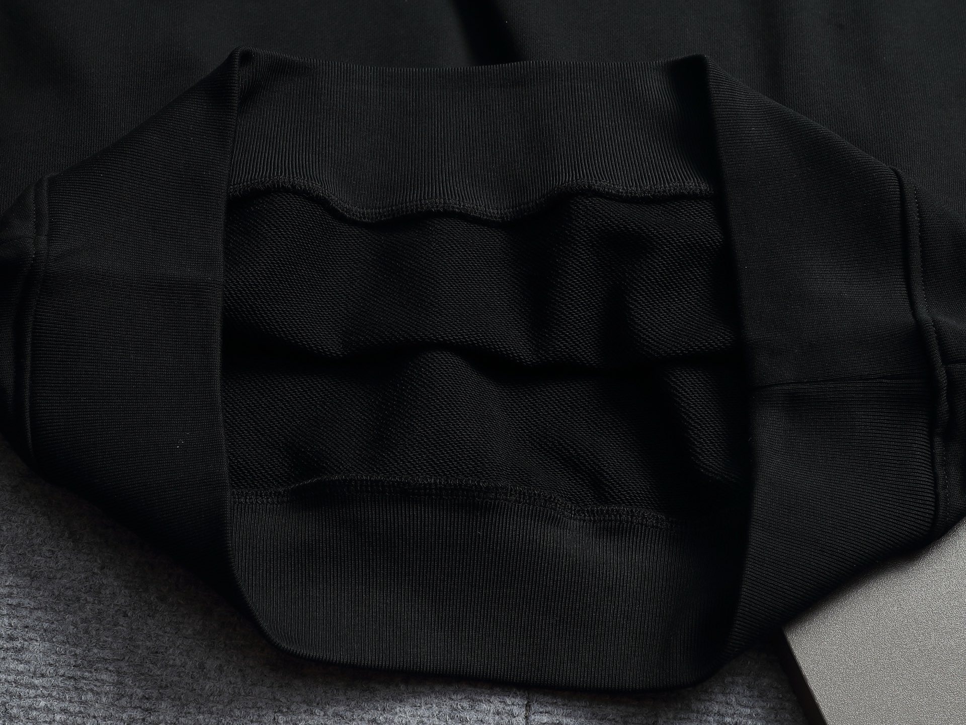 【LOEWE】刺繍長袖 T シャツ