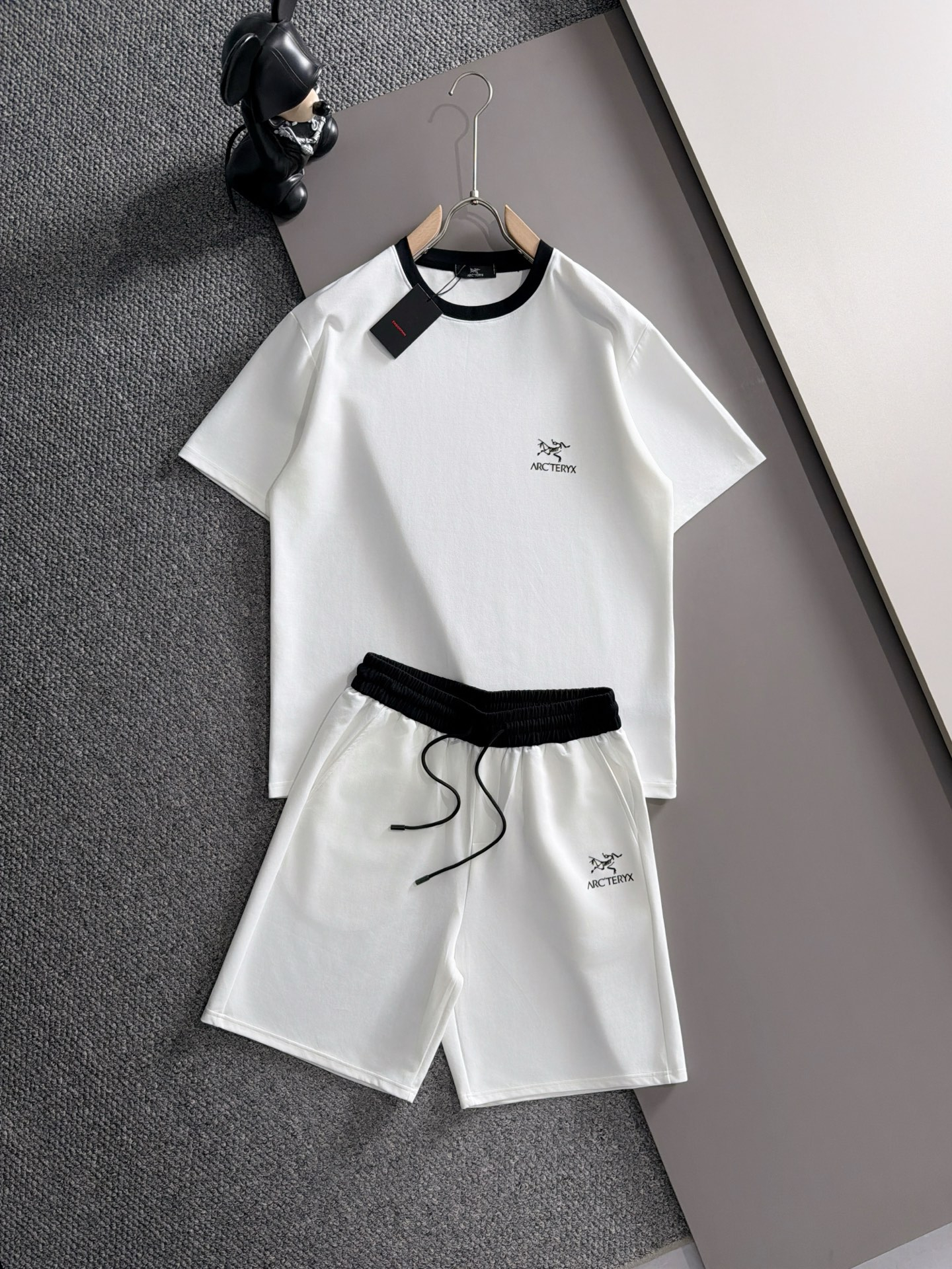 【ARC'TERYX】半袖T シャツショートパンツ セットアップ