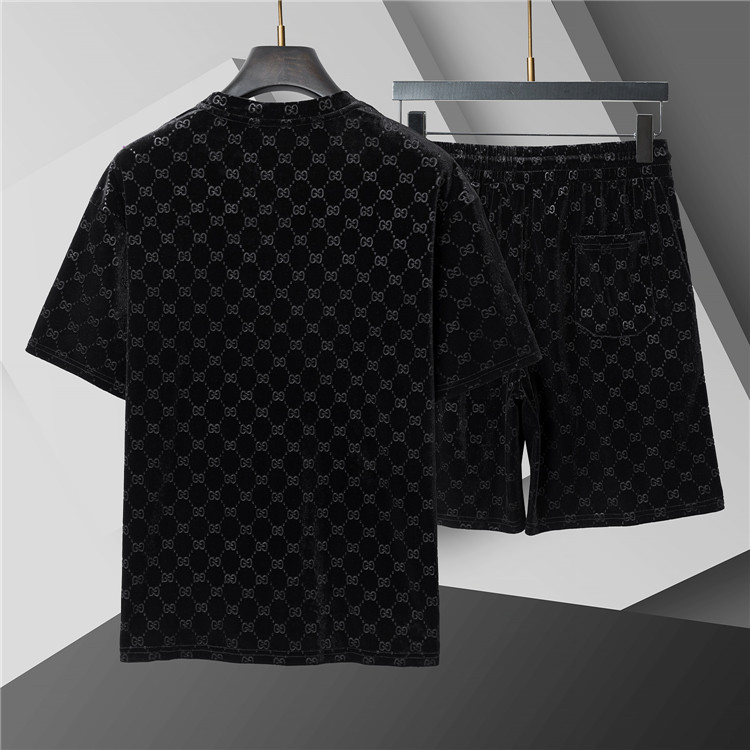 【GUCCI】半袖T シャツショートパンツ セットアップ