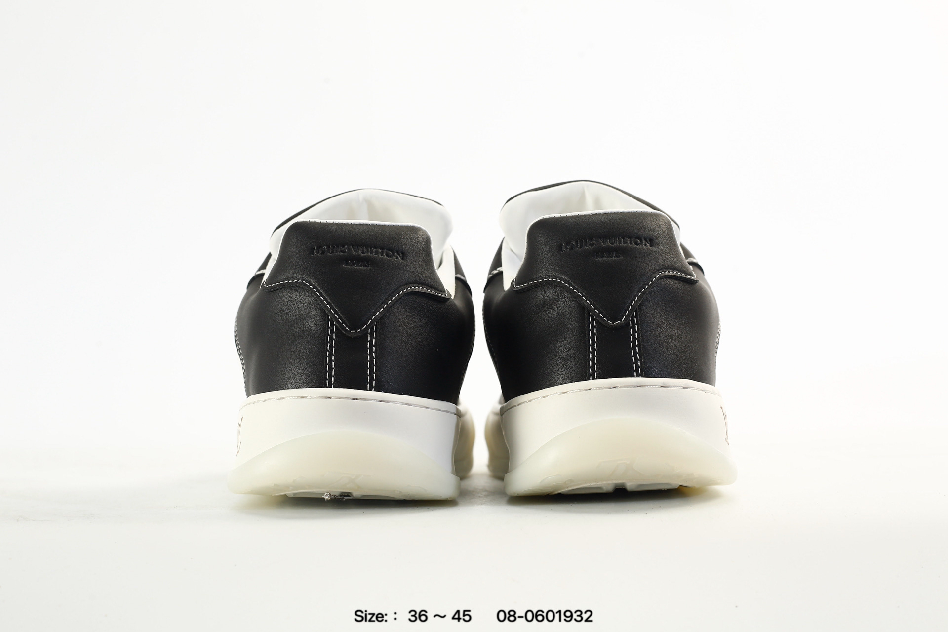 Louis Vuitton Tilted スエードレザーのスニーカー