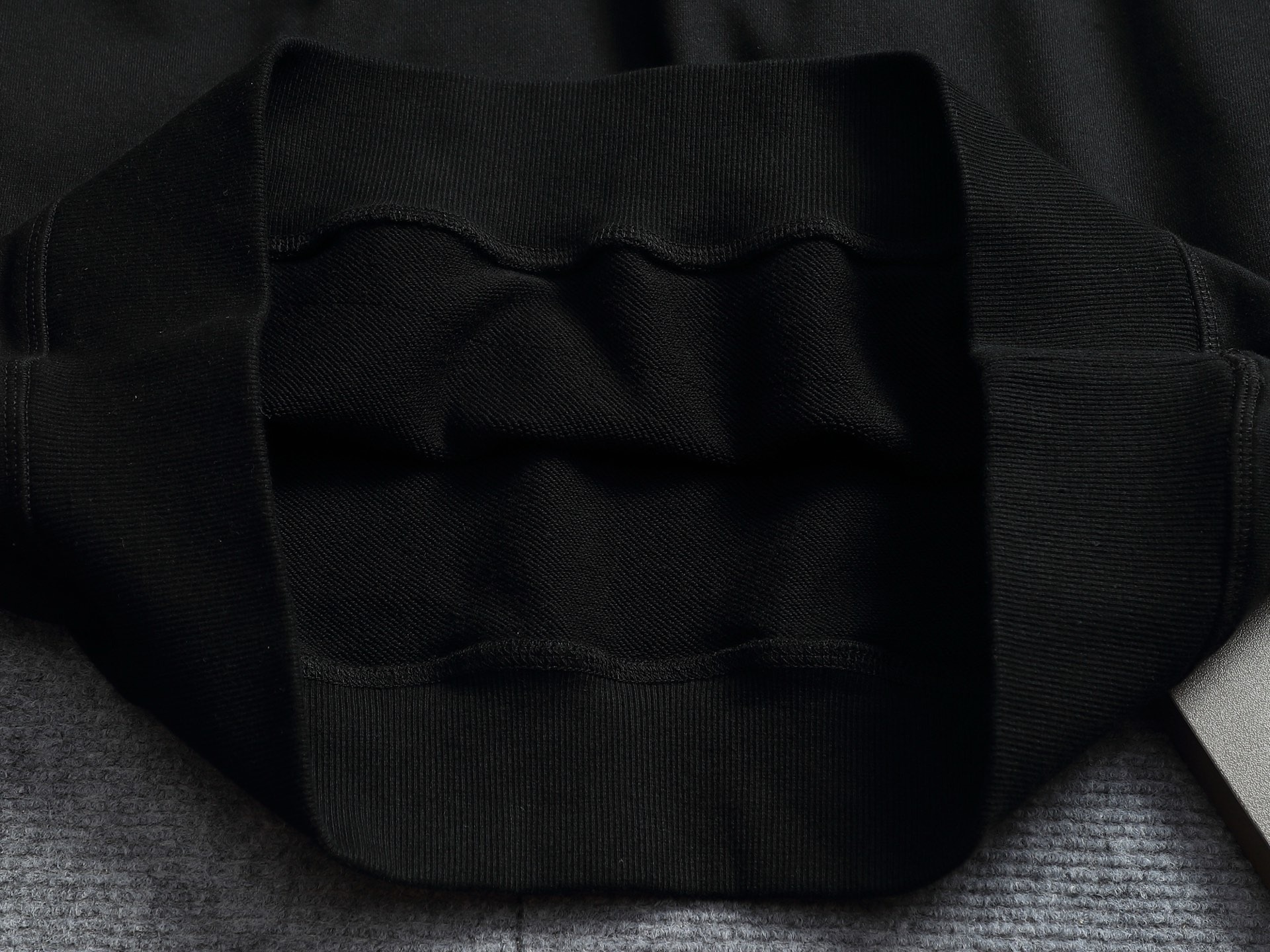 【LOUIS VUITTON】長袖 T シャツ