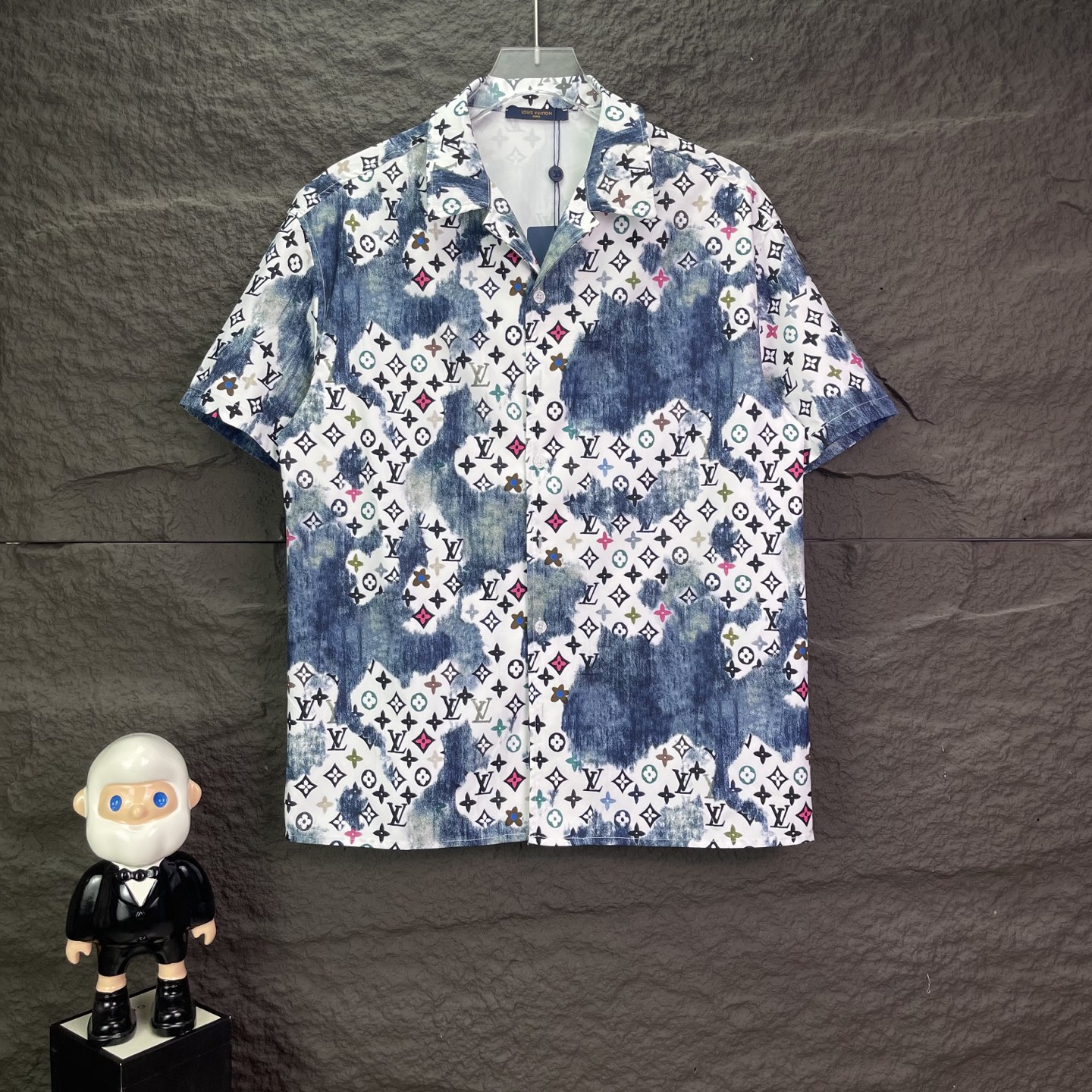【LOUIS VUITTON】半袖シャツ