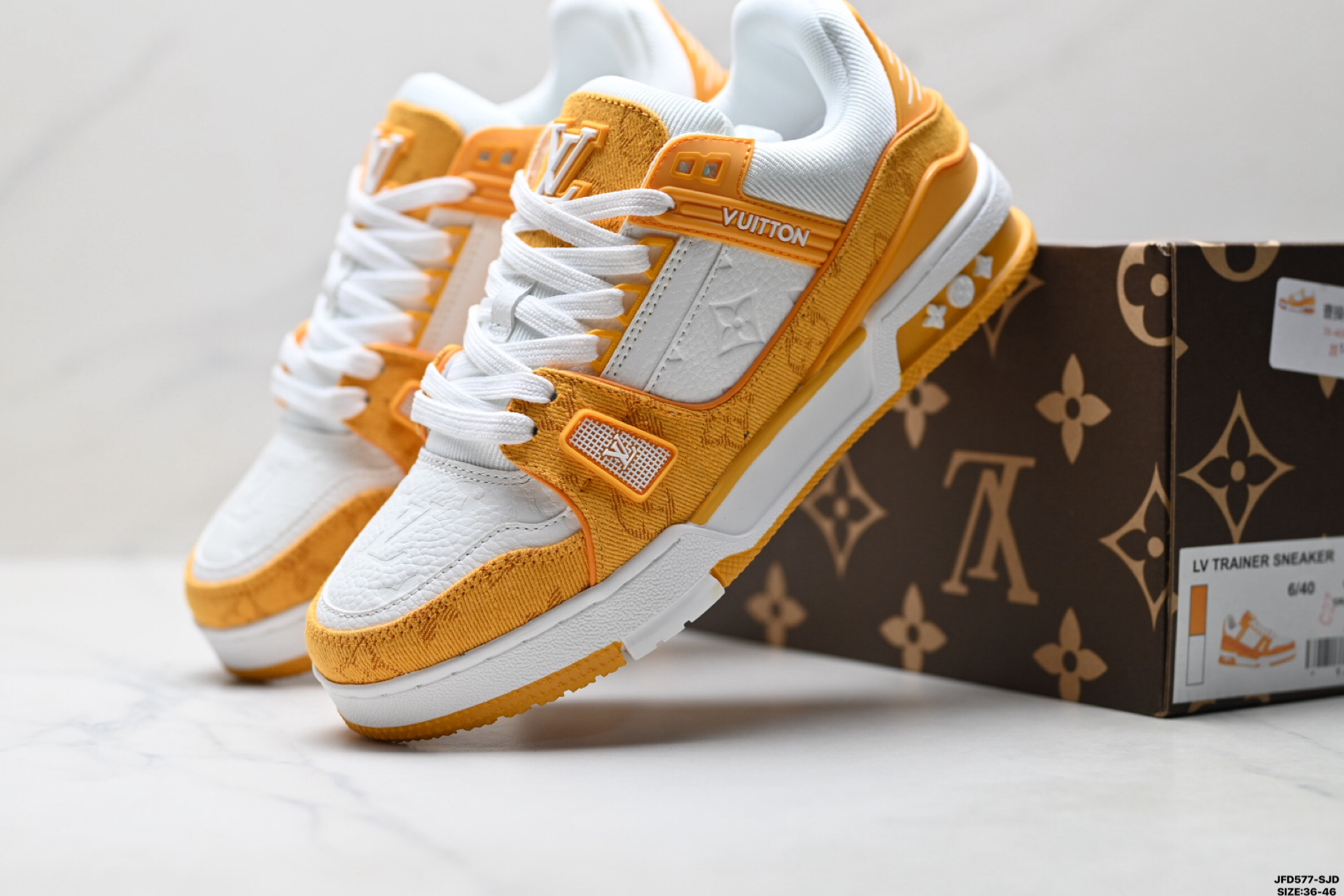 Louis Vuitton Trainer Sneaker Low スニーカー