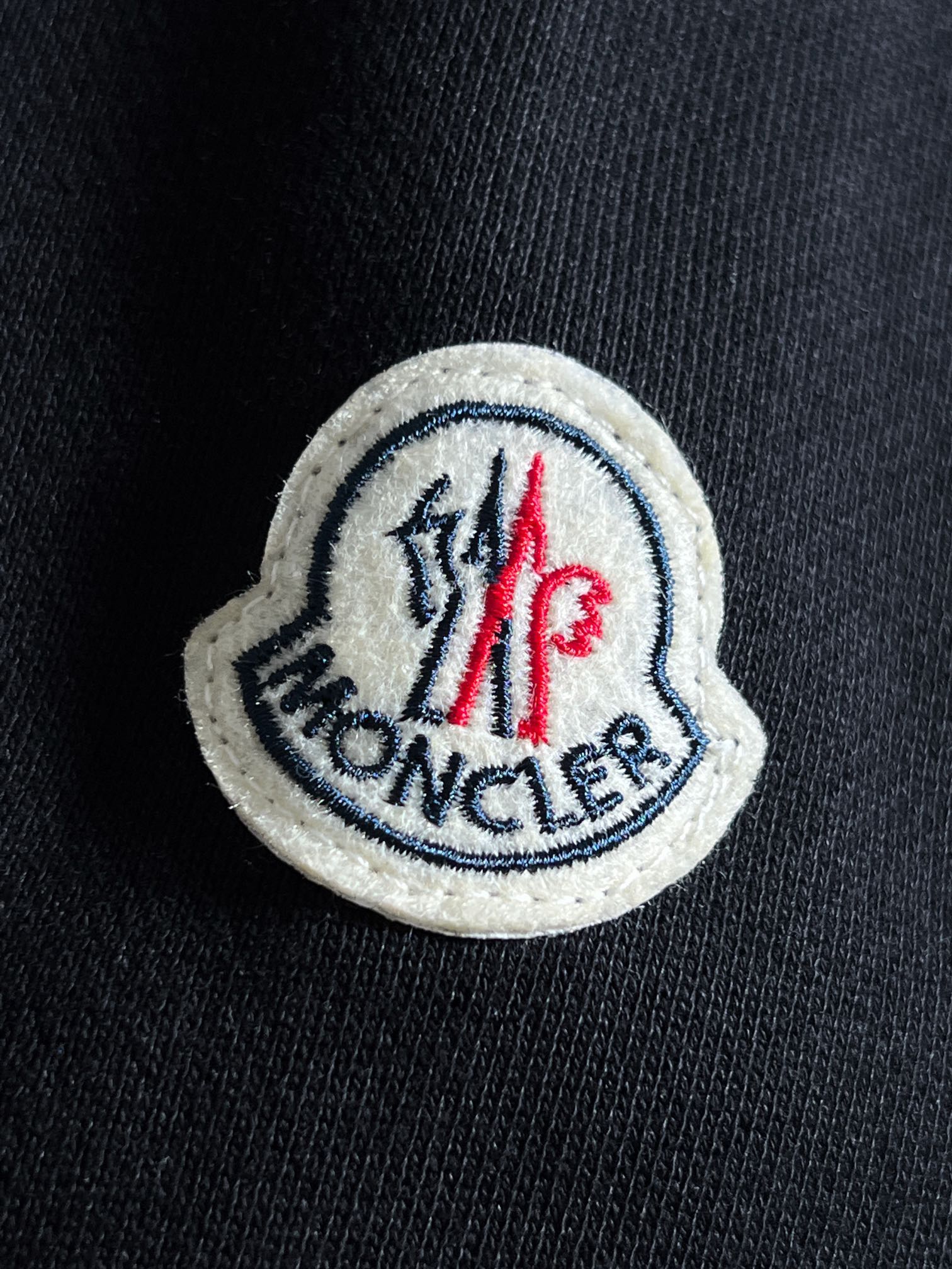 【MONCLER】長袖 T シャツ