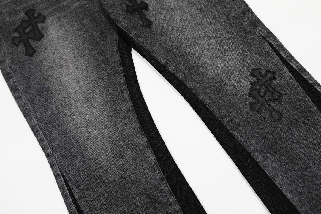 【CHROME HEARTS 公式旗艦店】クロムハーツ ジーパン、ご好評に付き再入荷！