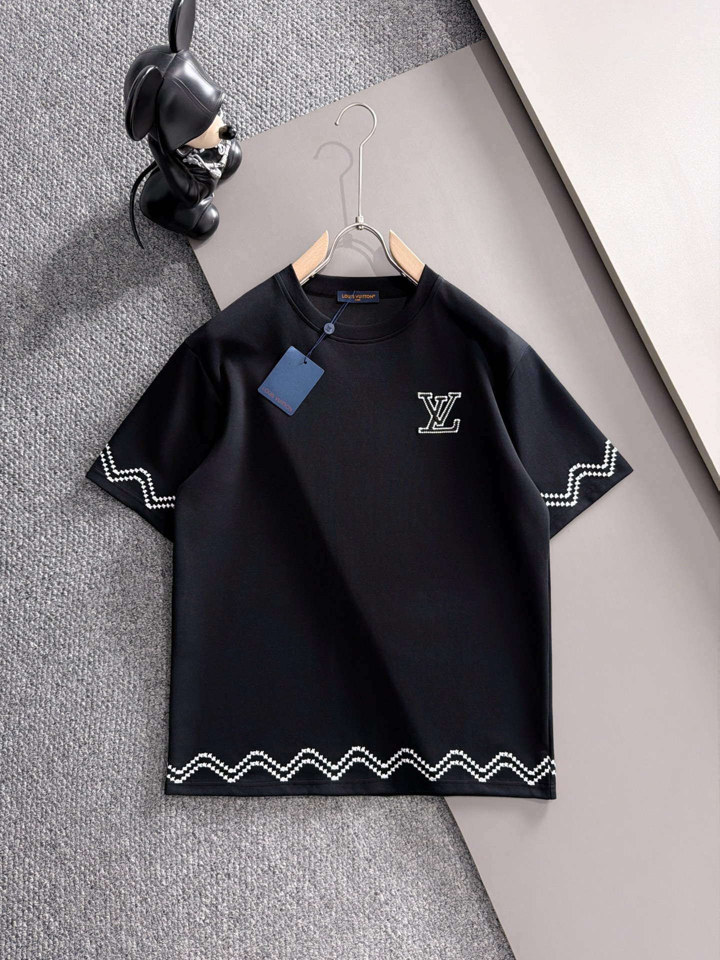 【LOUIS VUITTON】半袖T シャツショートパンツ セットアップ