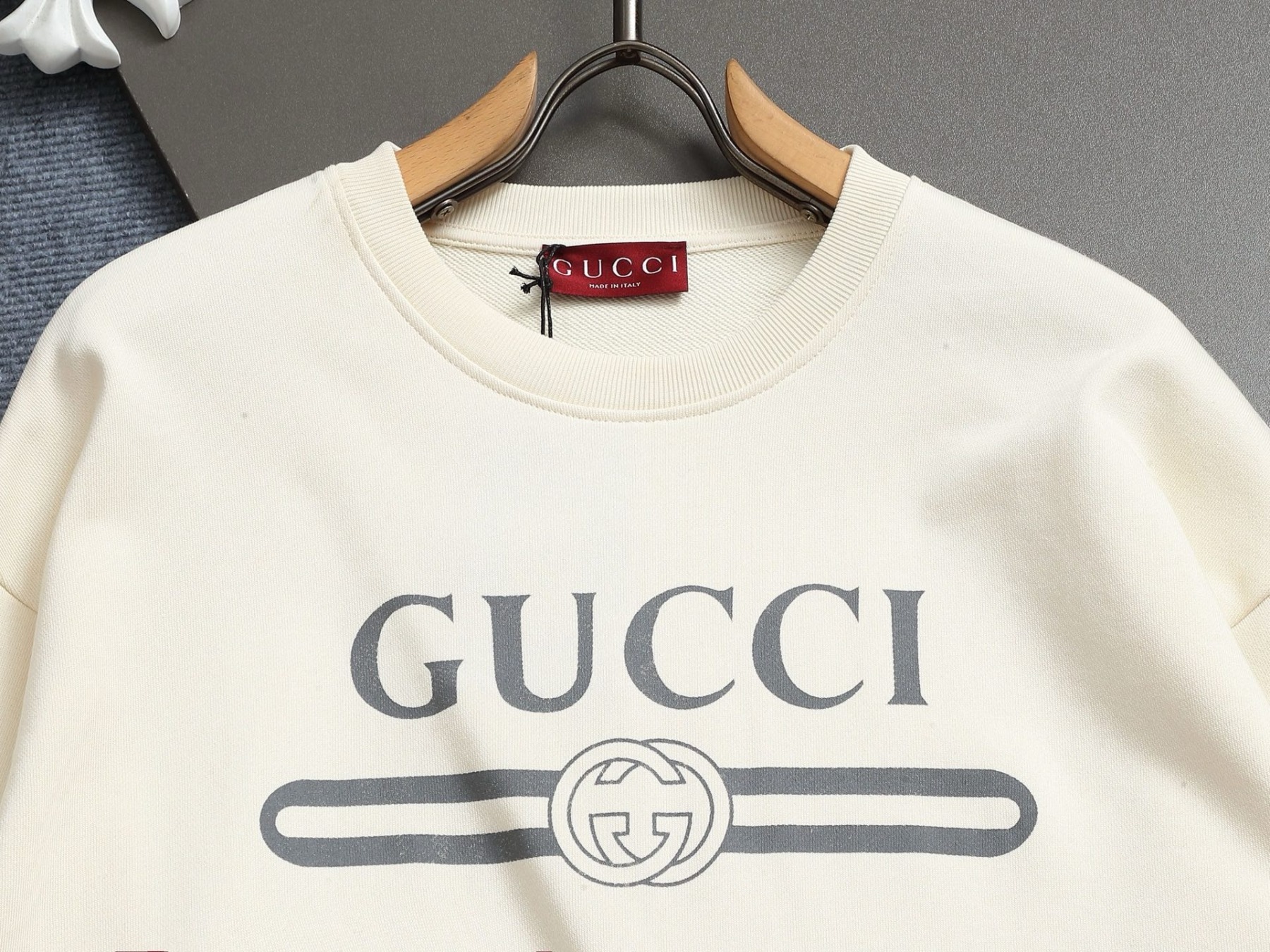 【GUCCI】プリント長袖 T シャツ