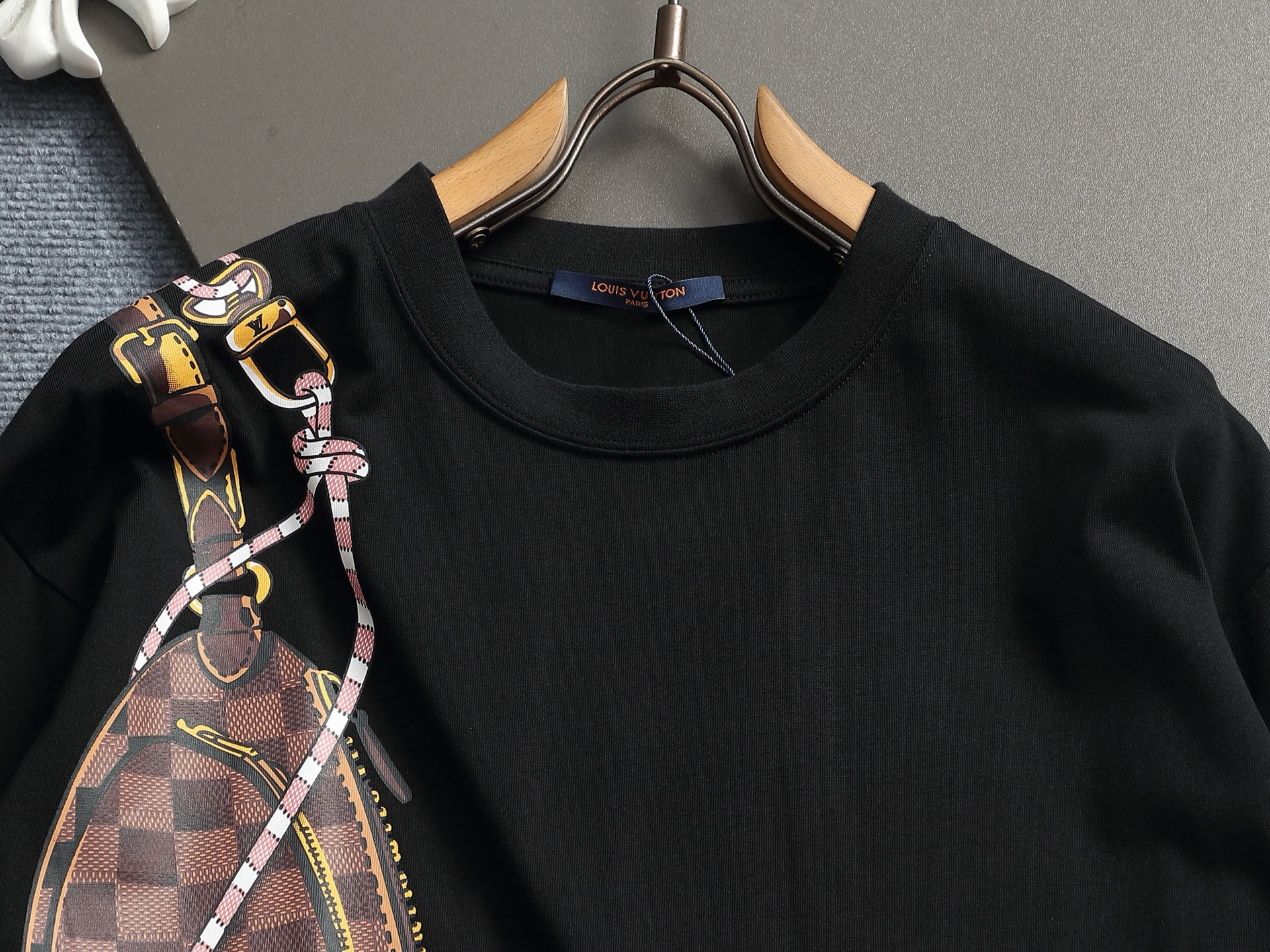 【LOUIS VUITTON】プリント長袖 T シャツ