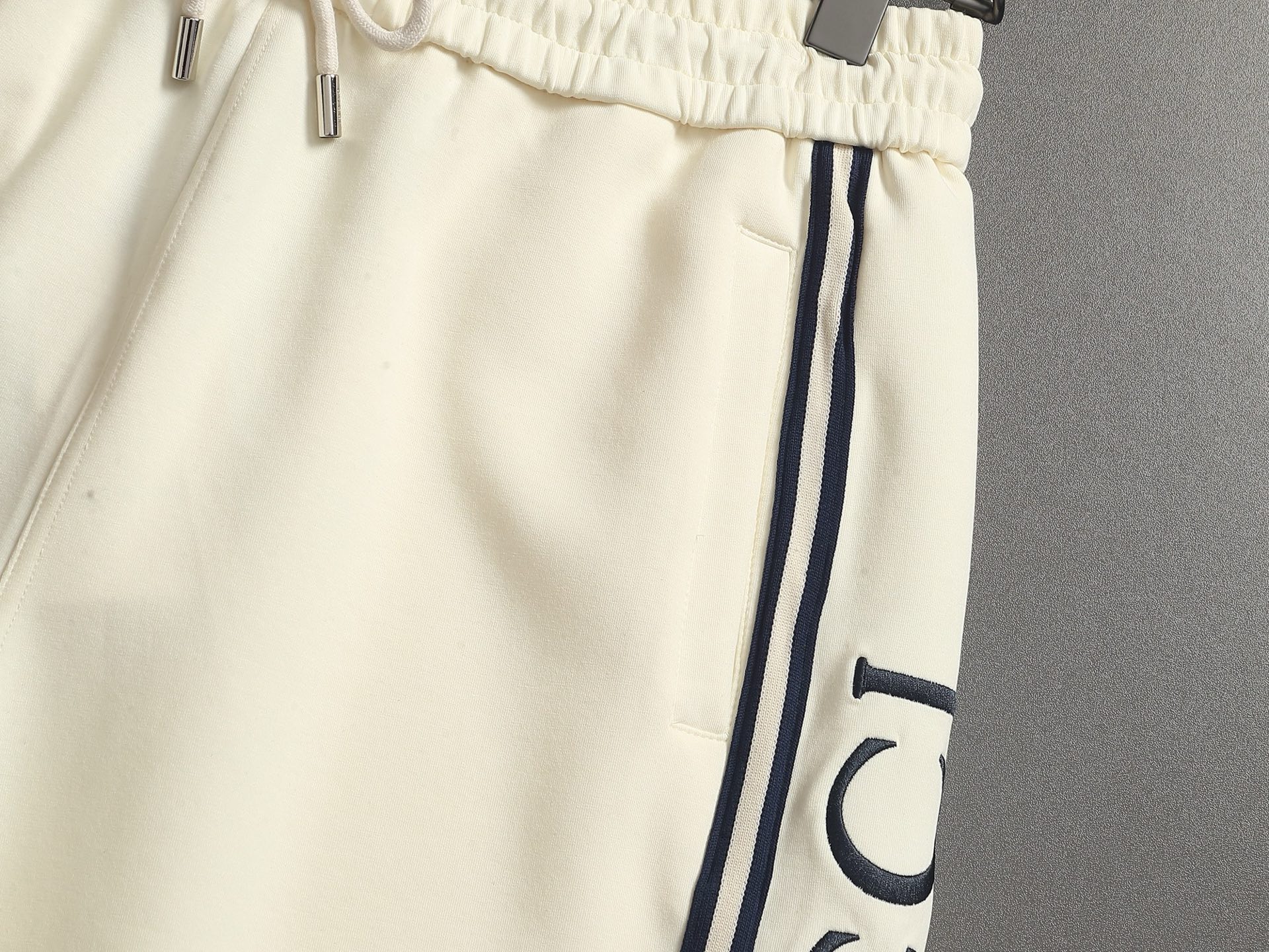 【GUCCI】ショートパンツ