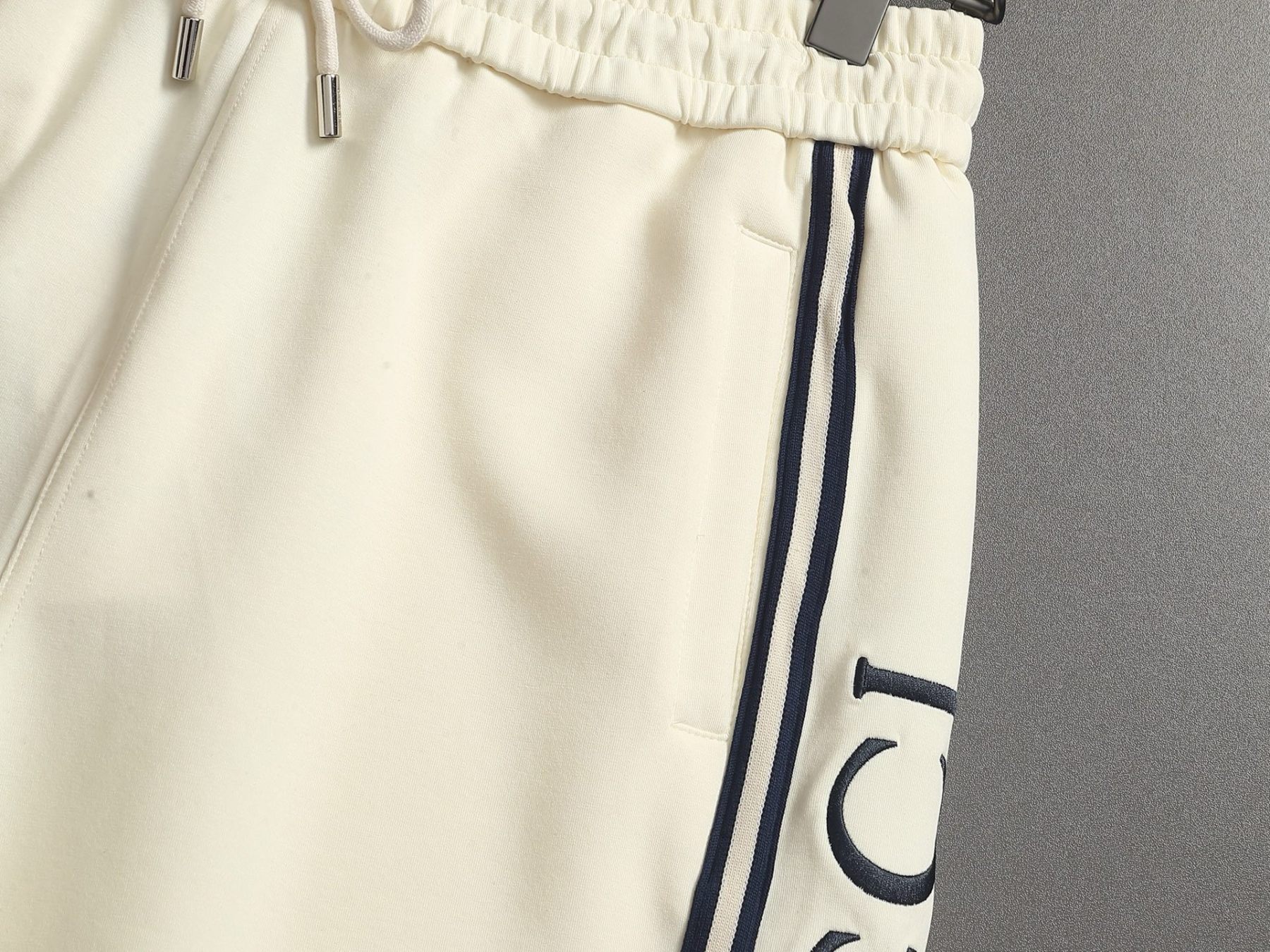 【GUCCI】ショートパンツ