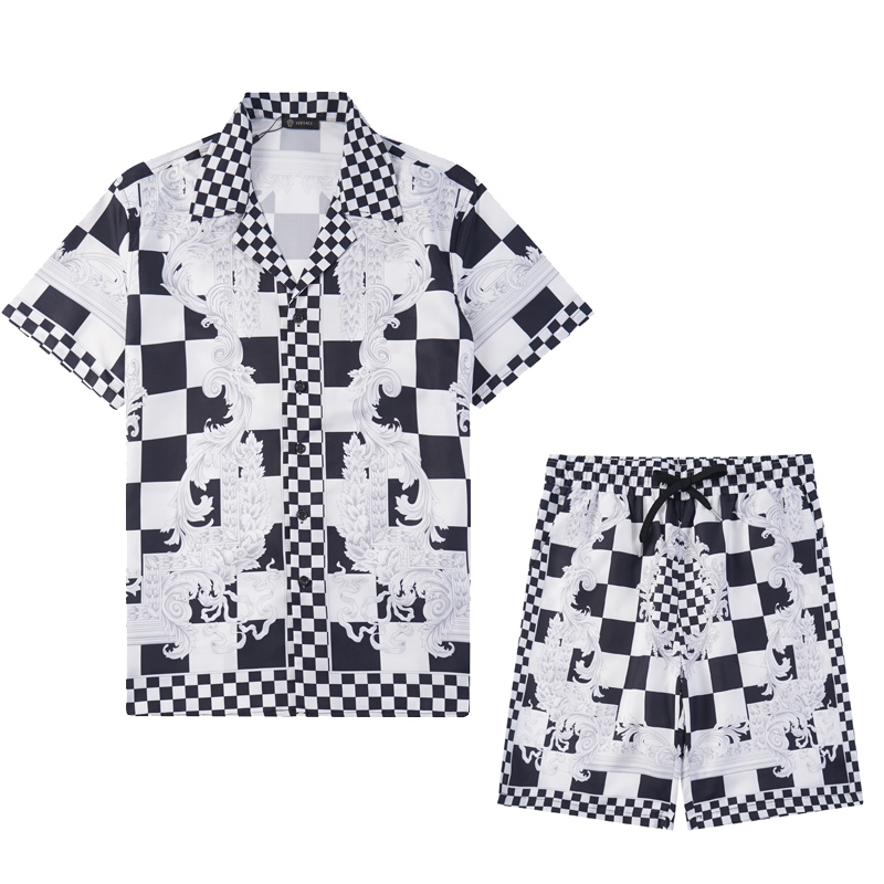 【VERSACE】半袖 シャツ ショートパンツ セットアップ