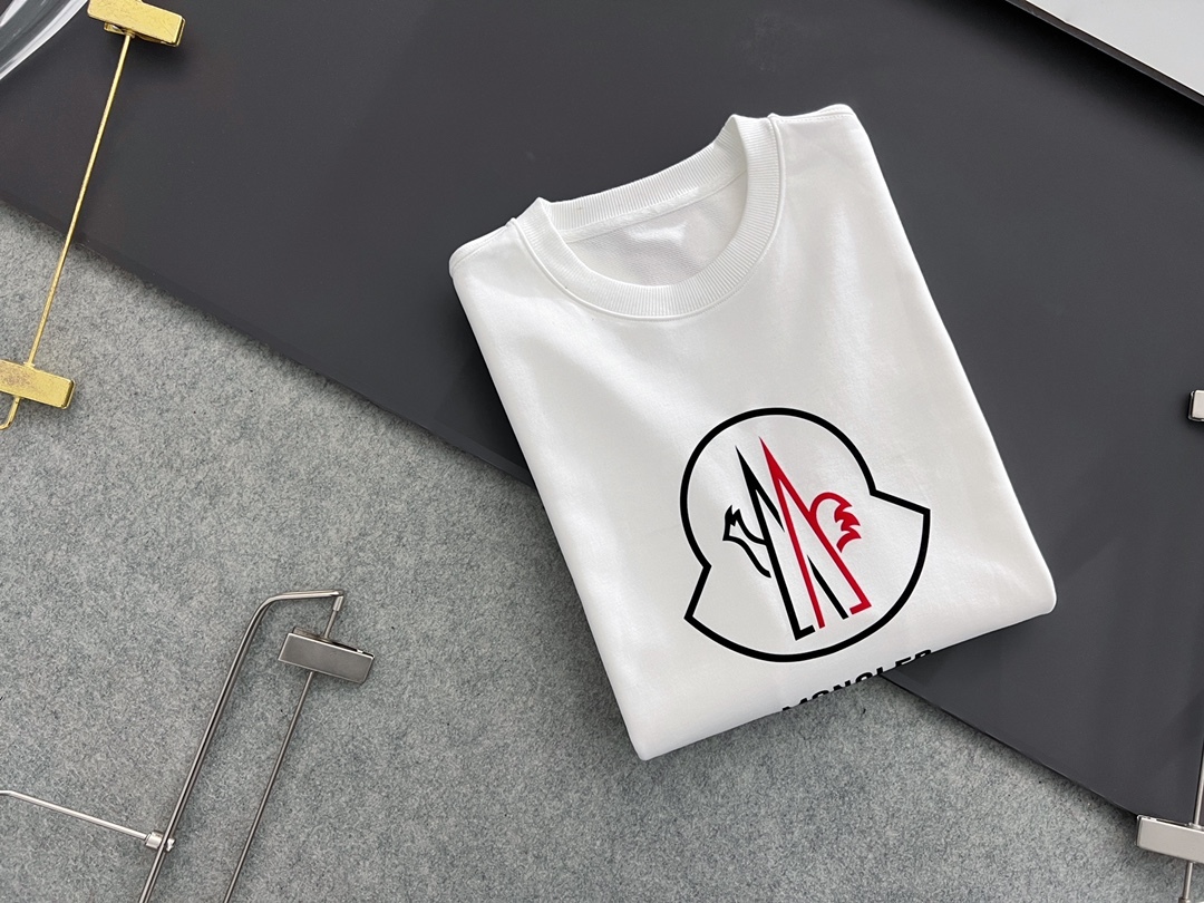 【MONCLER】長袖 T シャツ