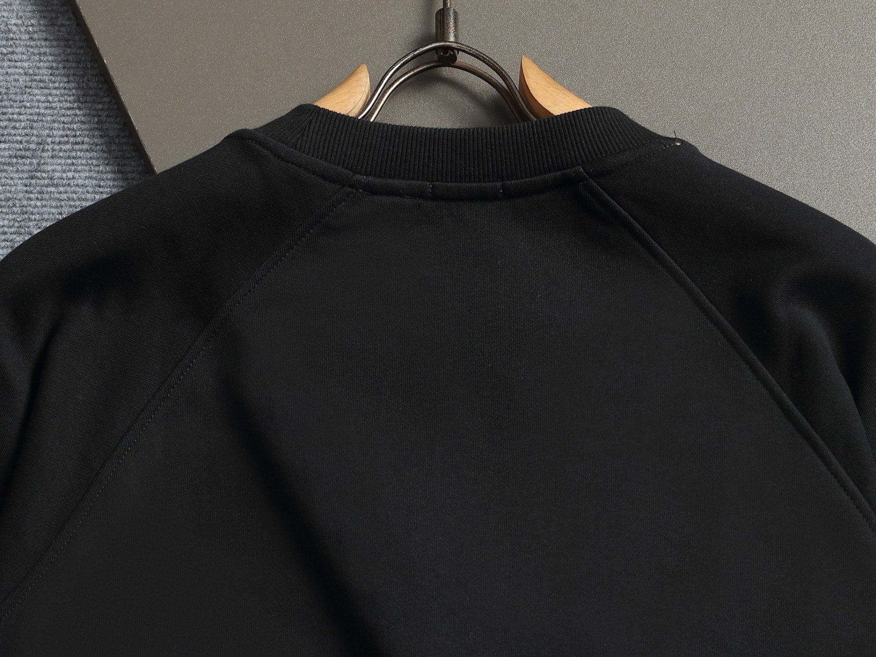 【BURBERRY】長袖 T シャツ