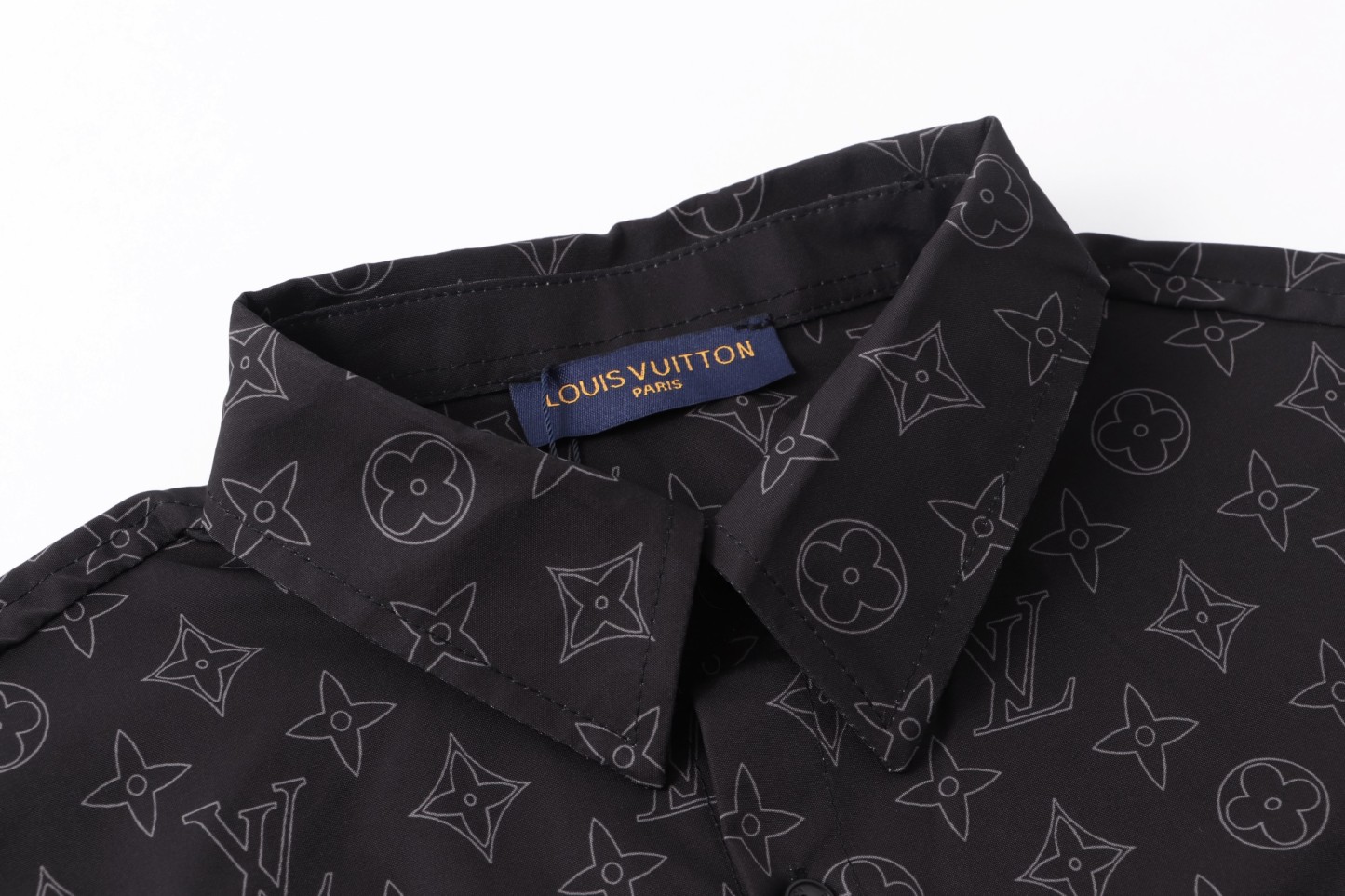【LOUIS VUITTON】長袖シャツ