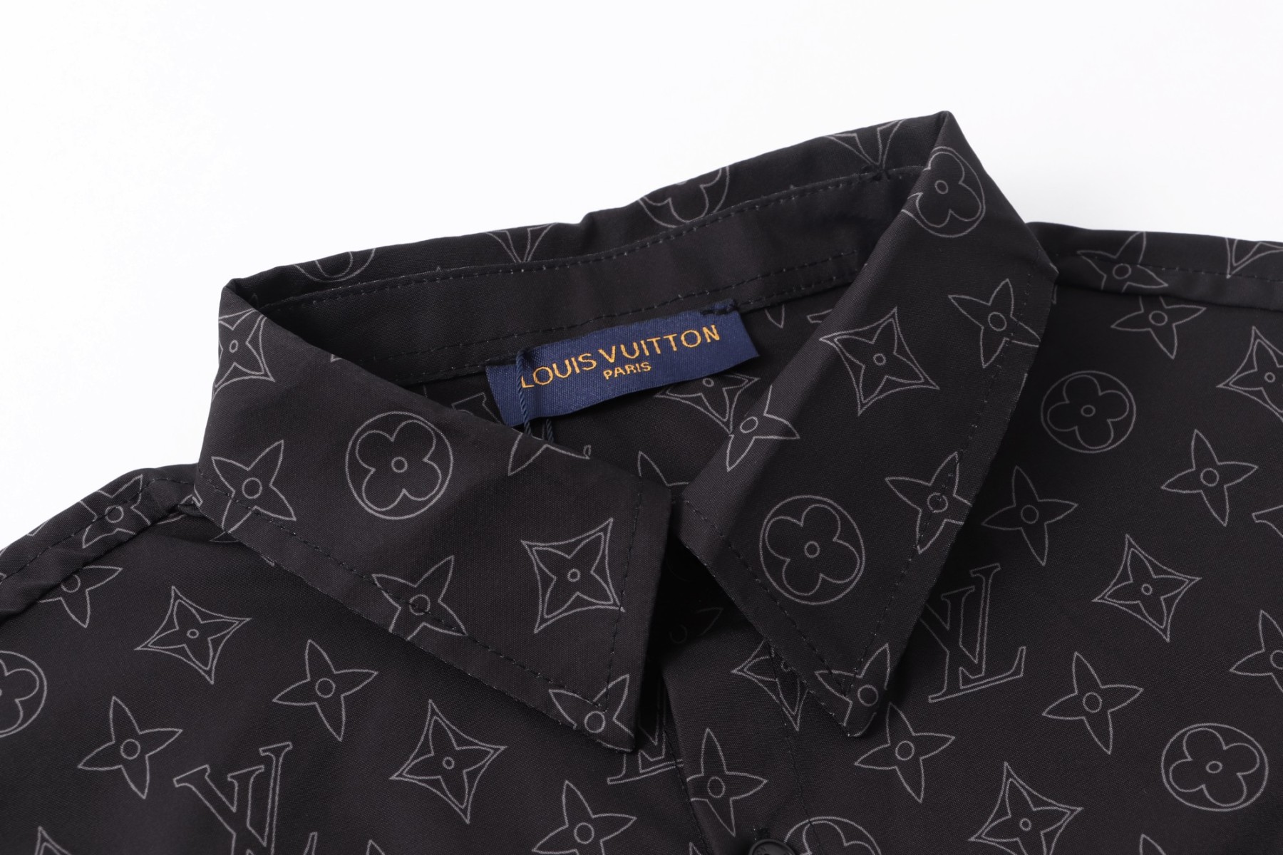 【LOUIS VUITTON】長袖シャツ