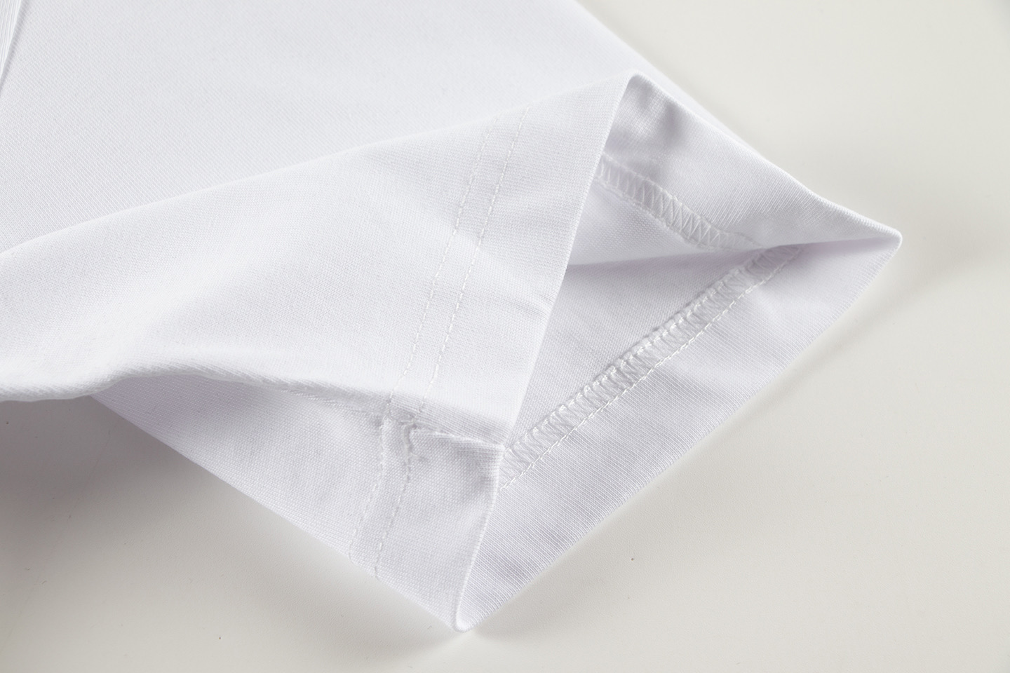 【LOUIS VUITTON旗艦店】ルイヴィトン 半袖Tシャツ ご好評に付き再入荷！