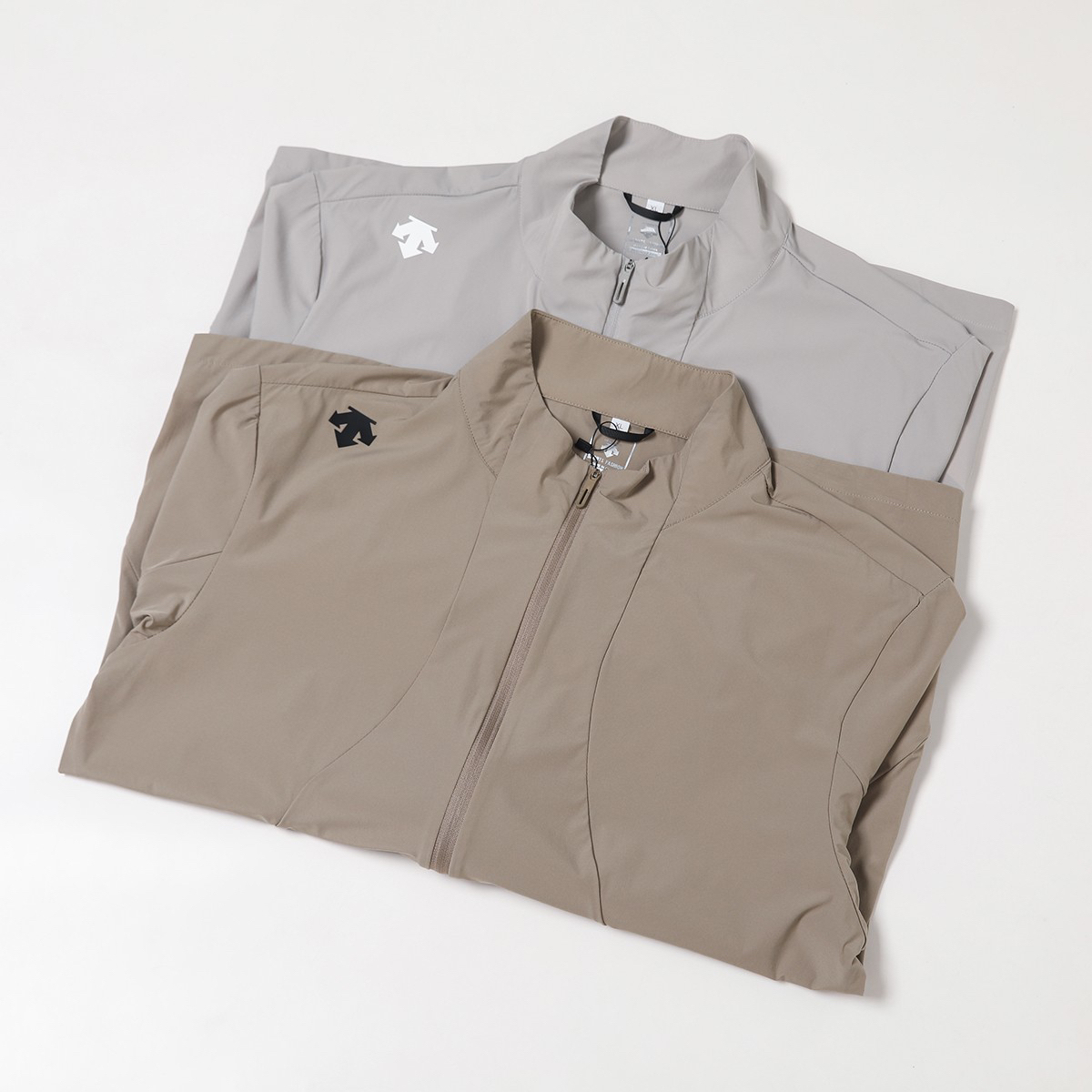 【DESCENTE】Lightweight UV カットパーカー