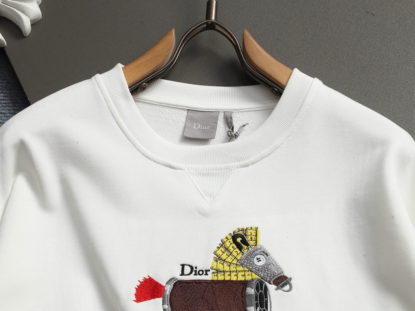【DIOR】刺繍長袖 T シャツ