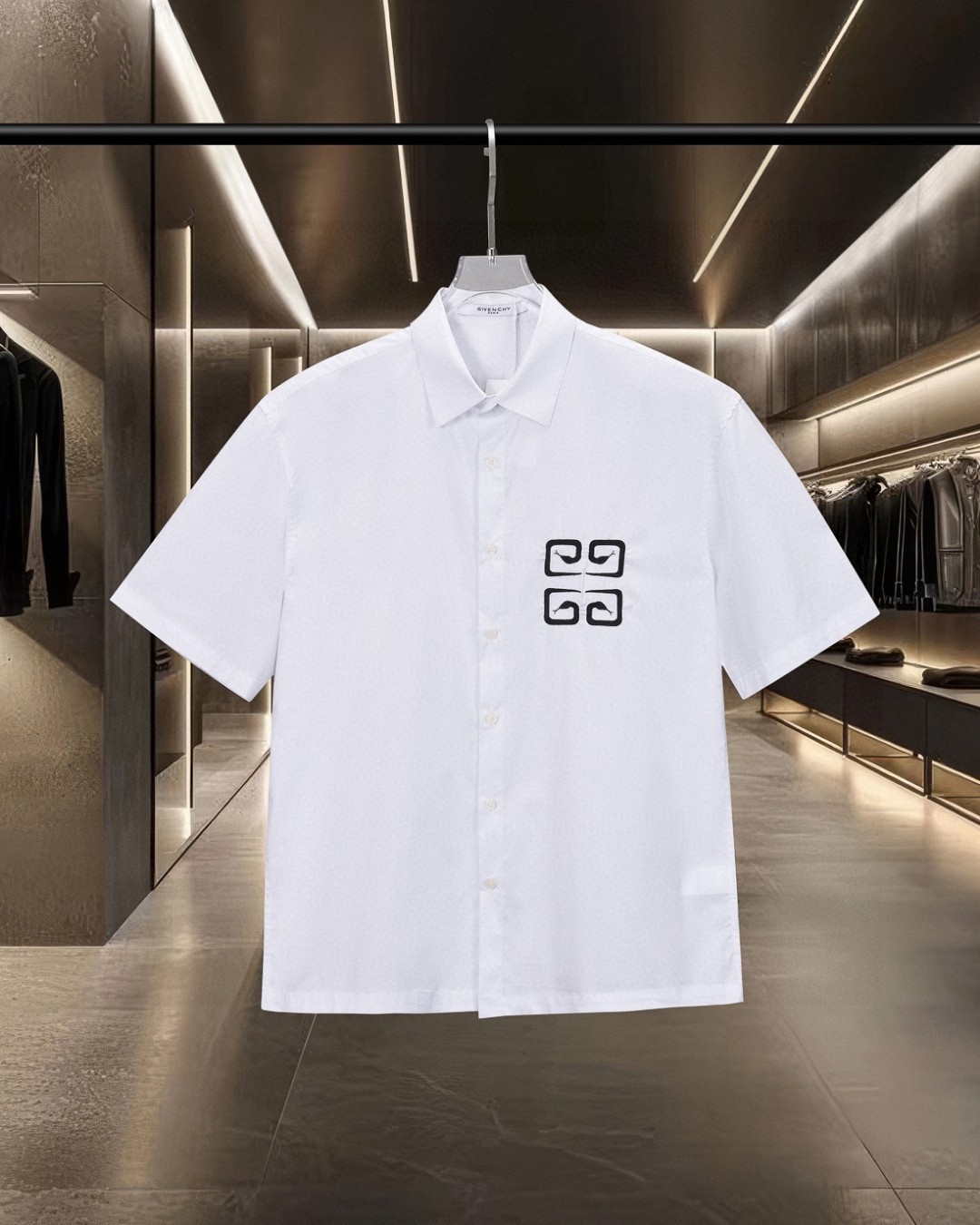 【GIVENCHY】半袖シャツ