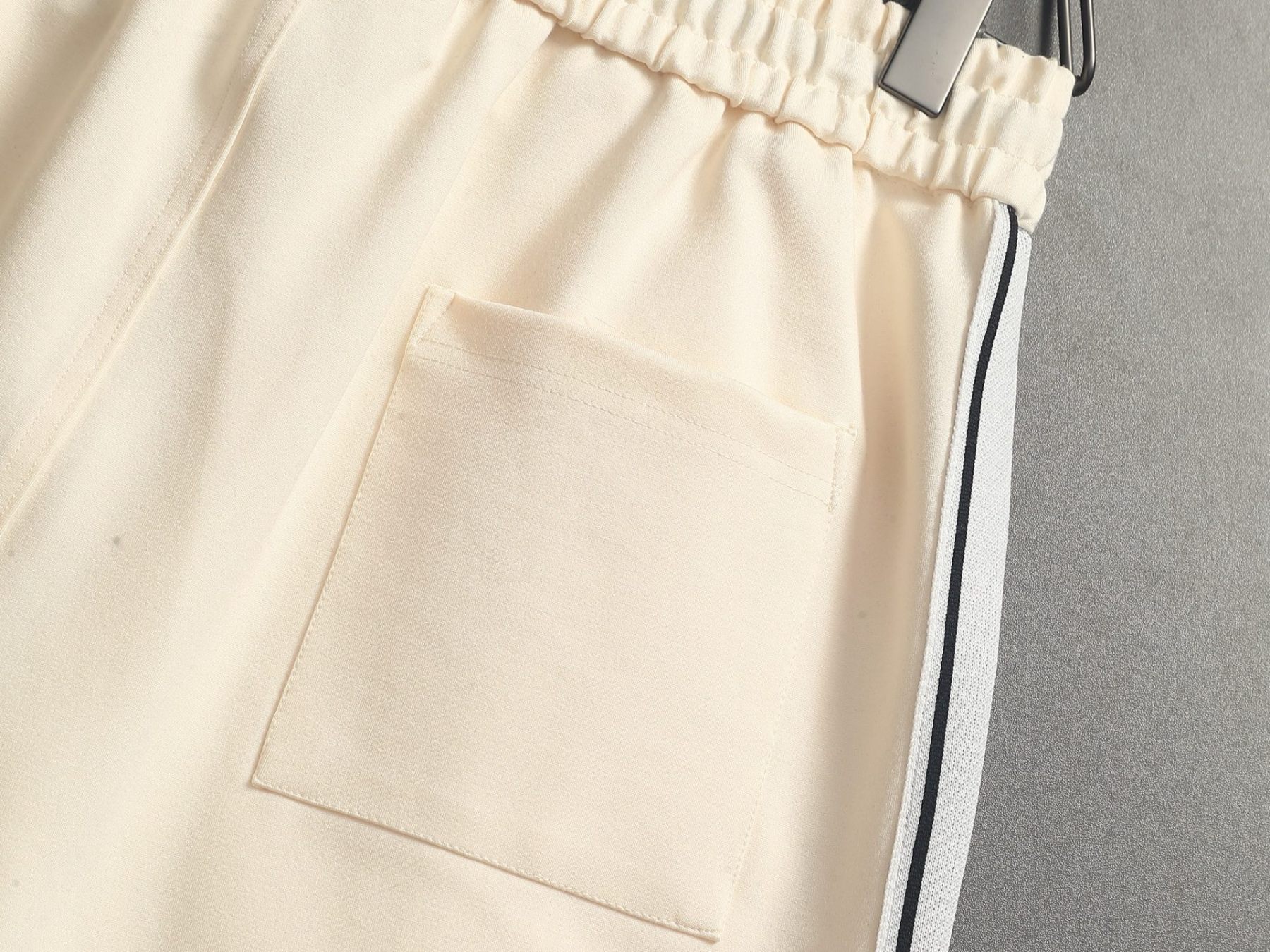 【CELINE】ショートパンツ