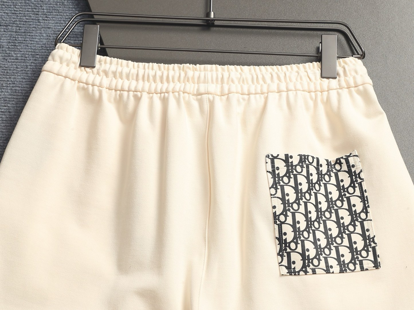 【DIOR】ショートパンツ