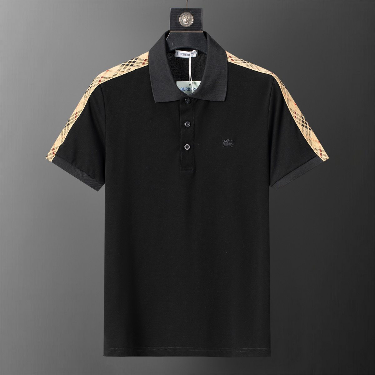 【BURBERRY】半袖T シャツショートパンツ セットアップ