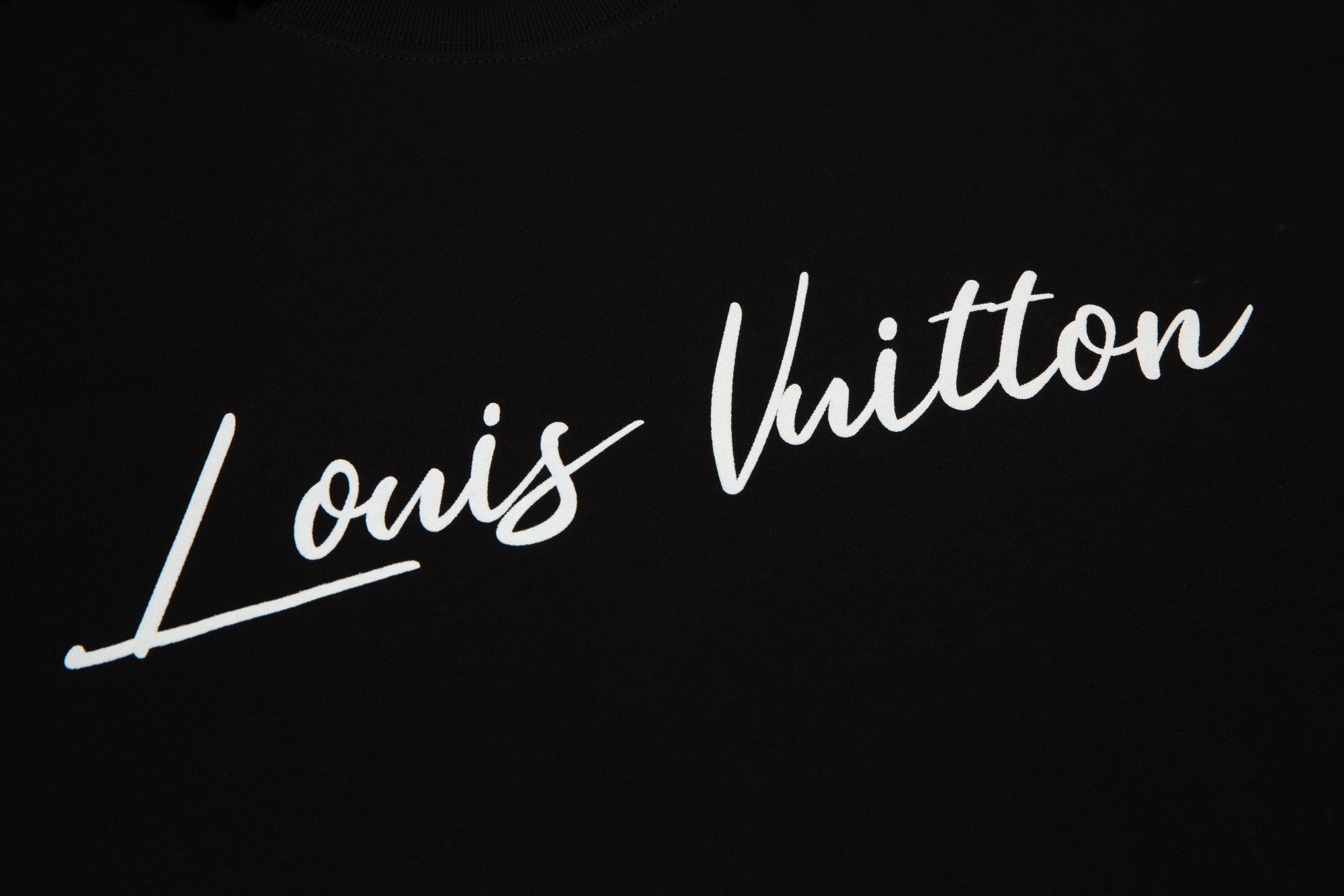 【LOUIS VUITTON旗艦店】ルイヴィトン 半袖Tシャツ ご好評に付き再入荷！