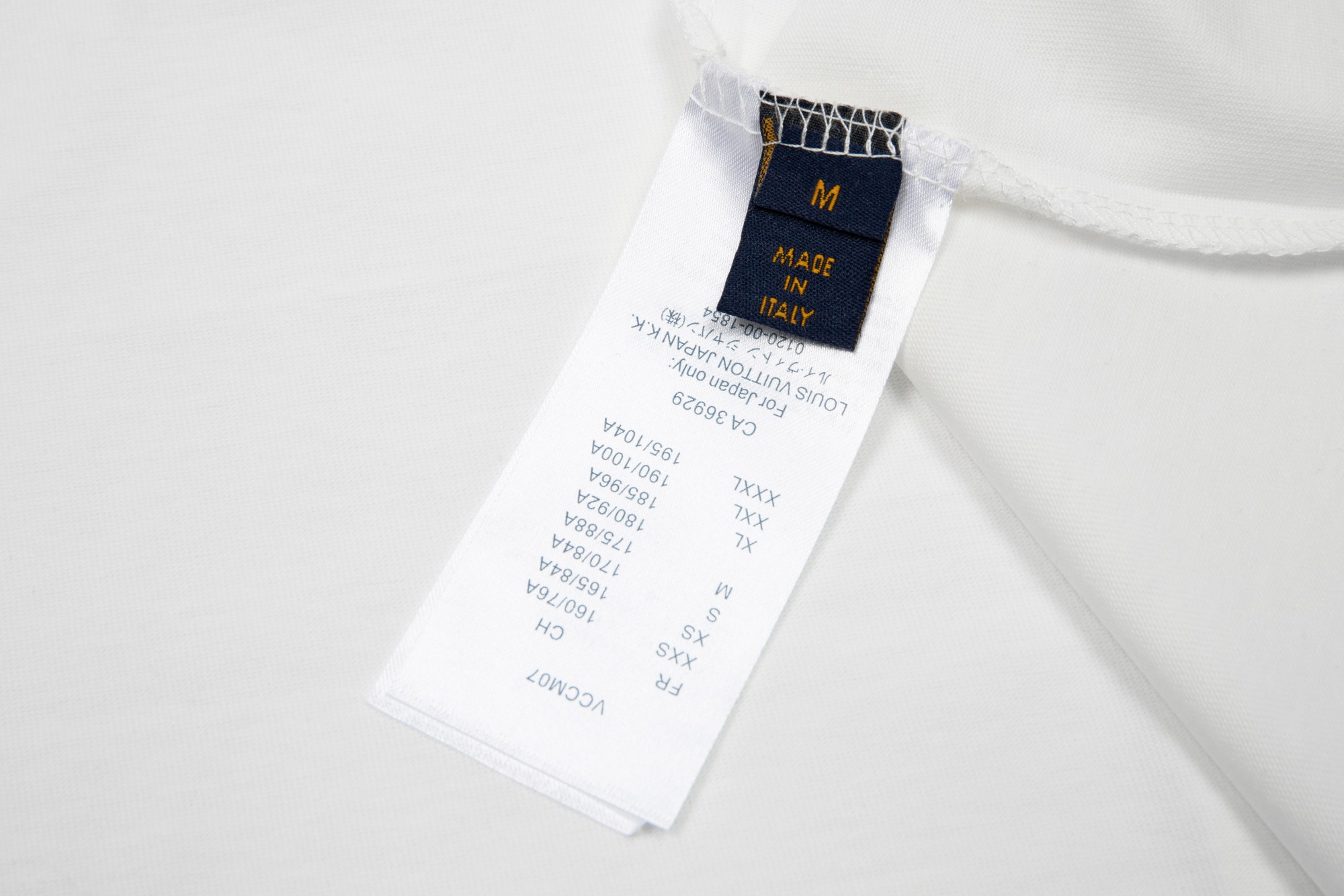 【LOUIS VUITTON旗艦店】ルイヴィトン 半袖Tシャツ ご好評に付き再入荷！