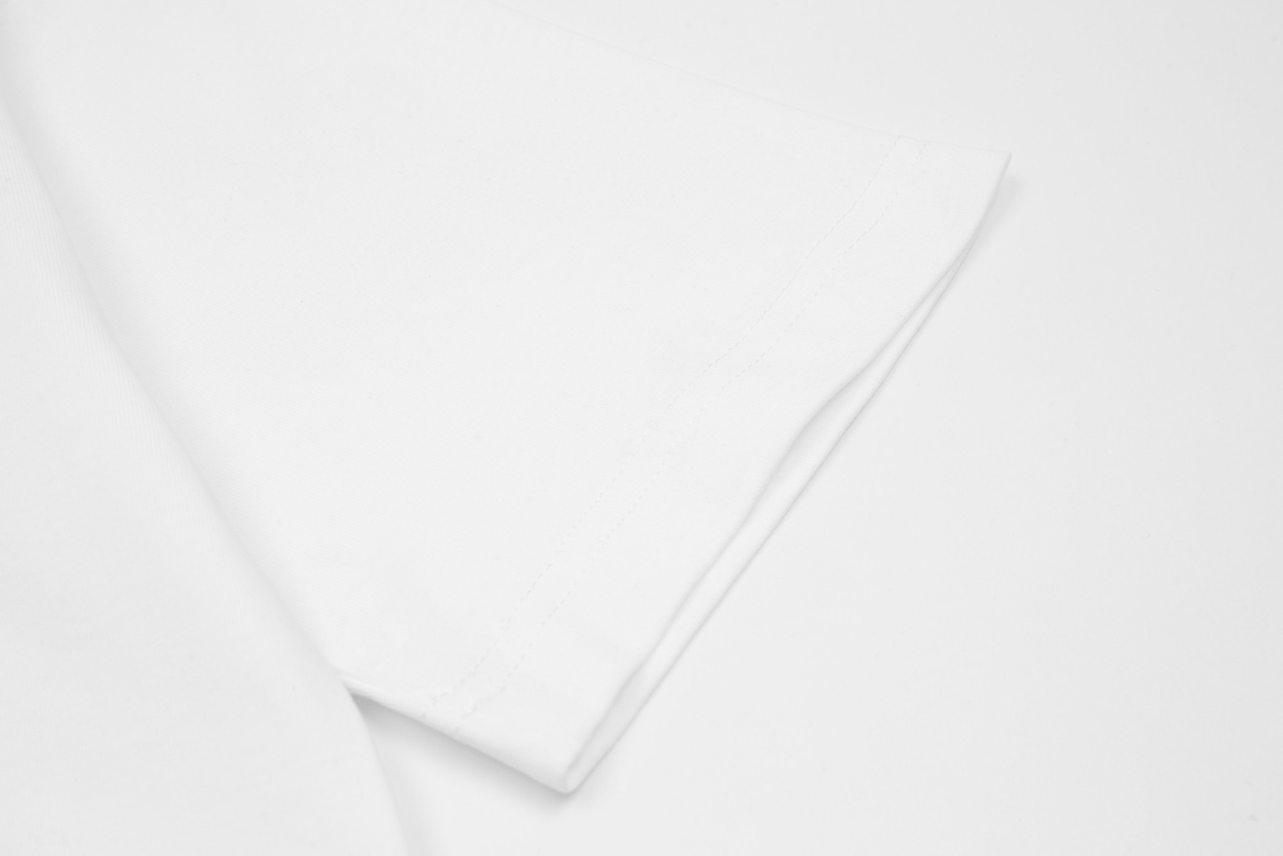 【LOUIS VUITTON旗艦店】ルイヴィトン 半袖Tシャツ ご好評に付き再入荷！