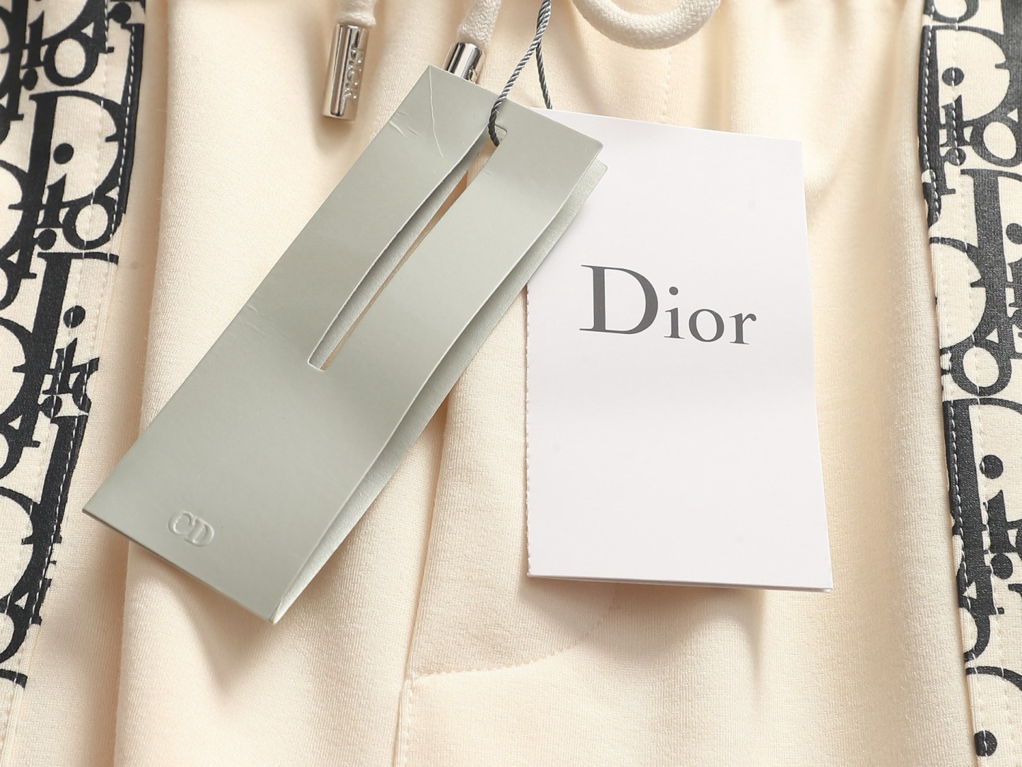 【DIOR】ショートパンツ