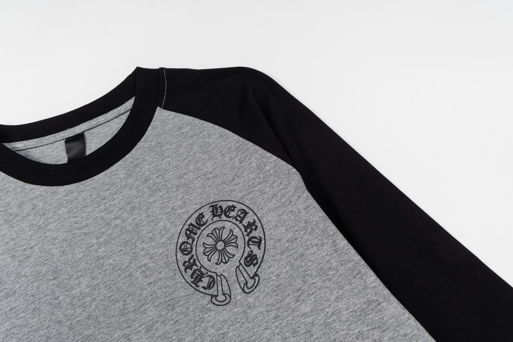 【CHROME HEARTS】長袖 T シャツ