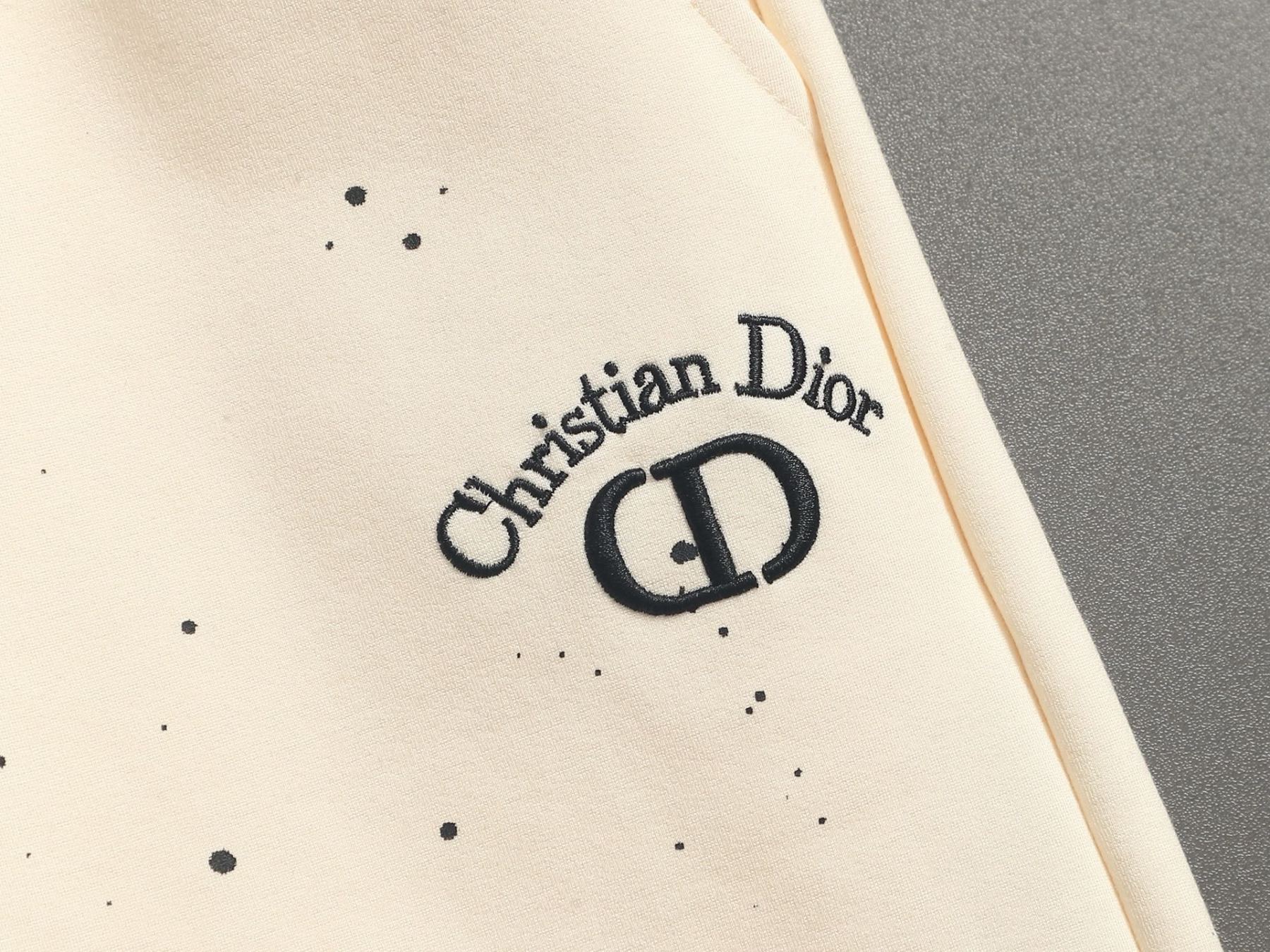 【DIOR】ショートパンツ