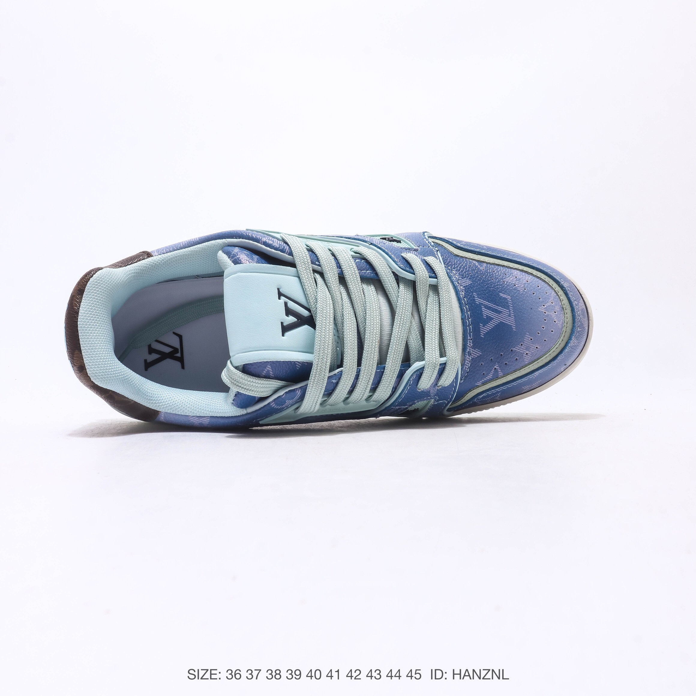 LOUIS VUITTON LV Trainer ローカットスニーカー 3 色