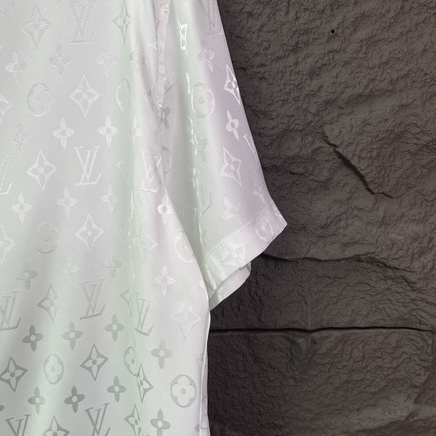 【LOUIS VUITTON】半袖シャツ