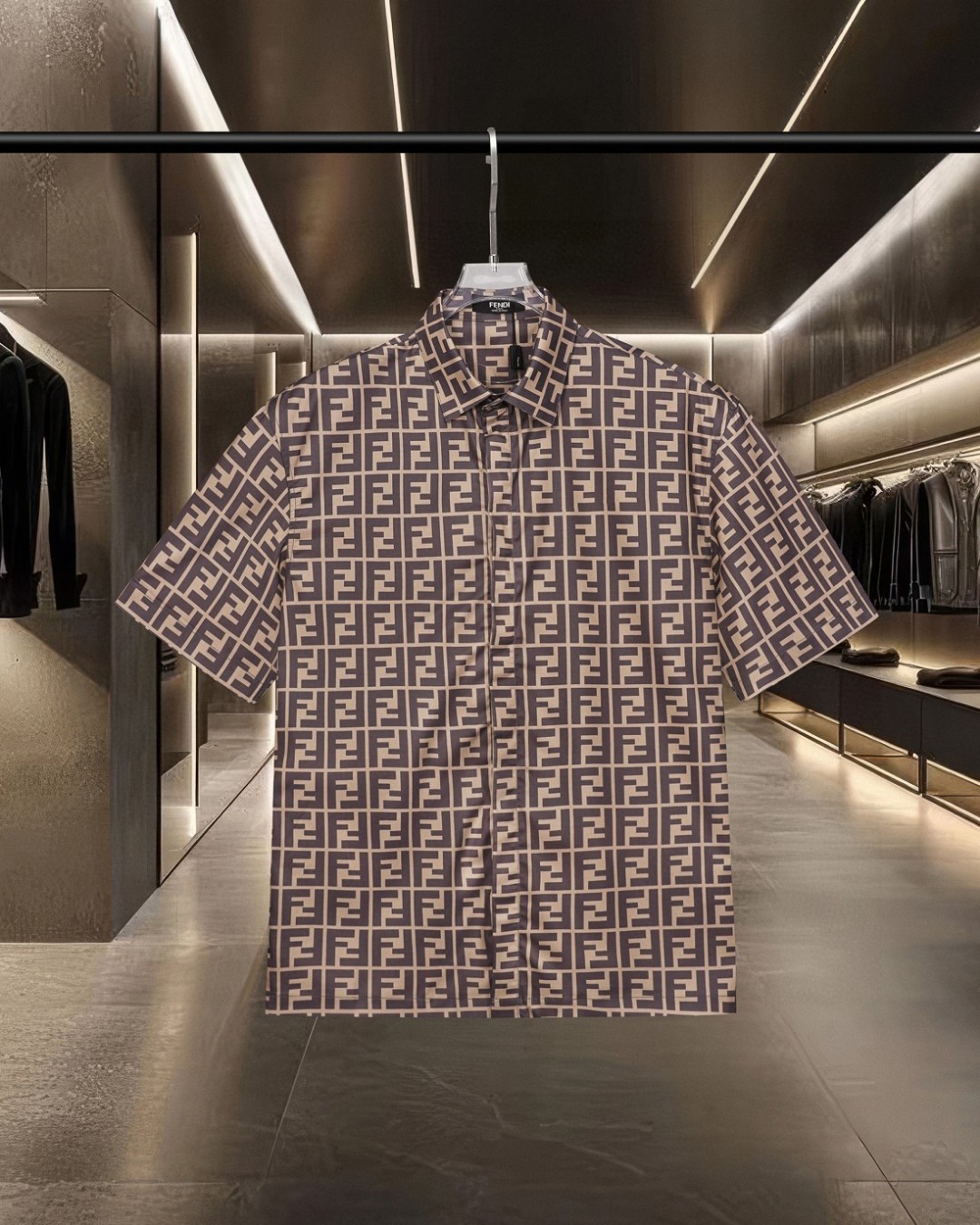 【FENDI】半袖シャツ