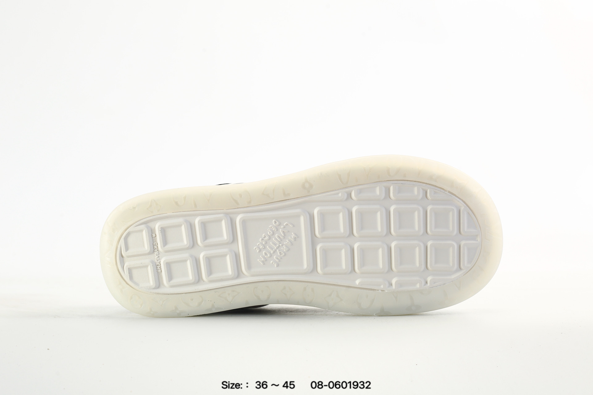 Louis Vuitton Tilted スエードレザーのスニーカー