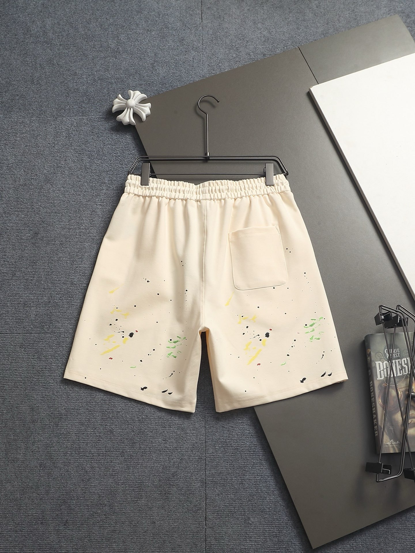 【DIOR】ショートパンツ