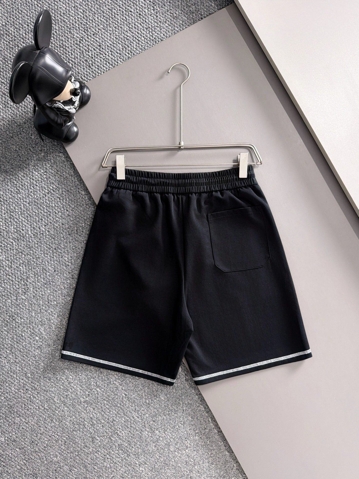 【PRADA】半袖T シャツショートパンツ セットアップ