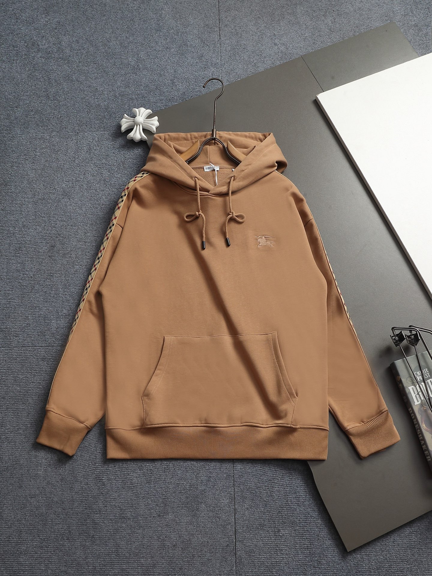 【BURBERRY】バーバリー パーカー