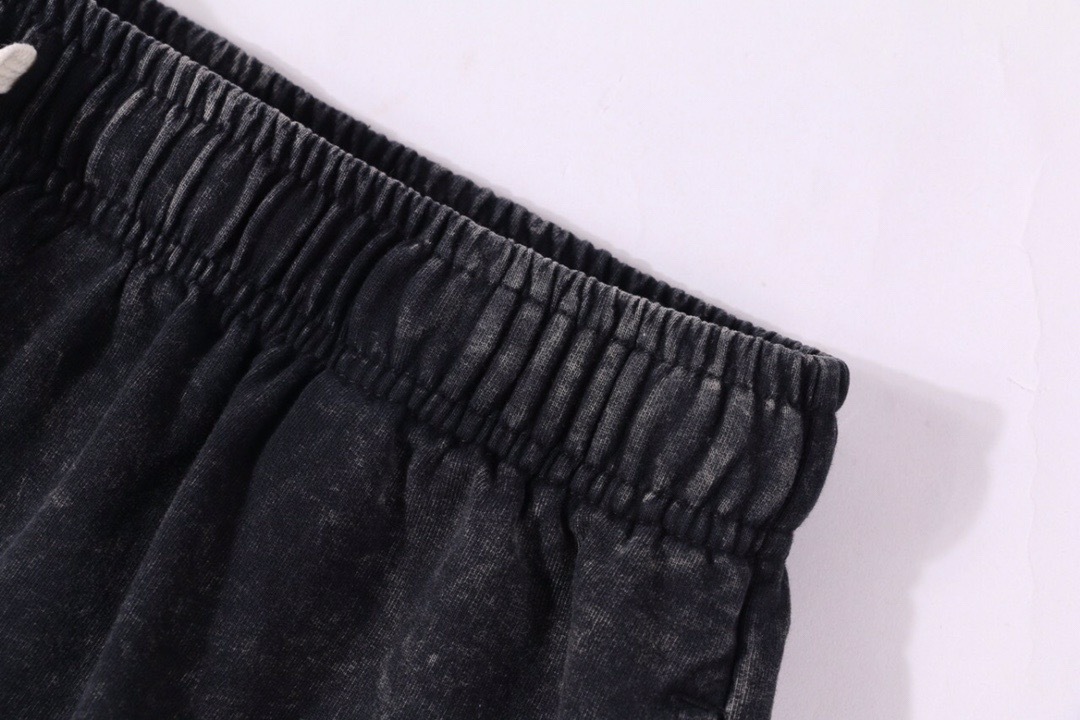 【STONE ISLAND】ショートパンツ