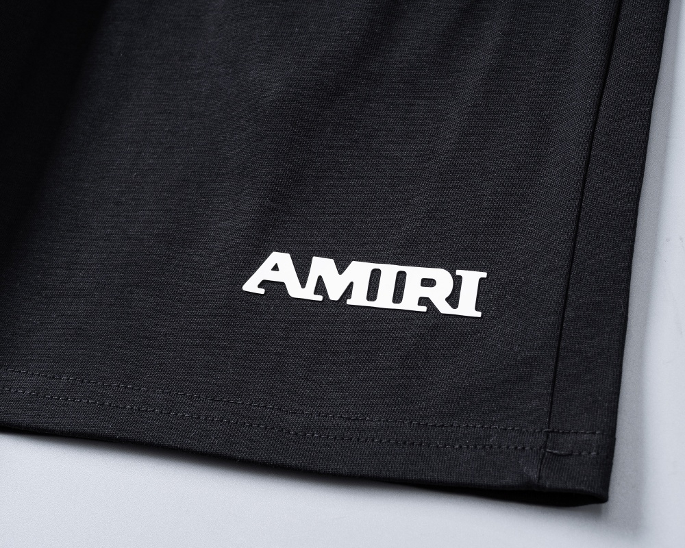 【AMIRI】半袖T シャツショートパンツ セットアップ