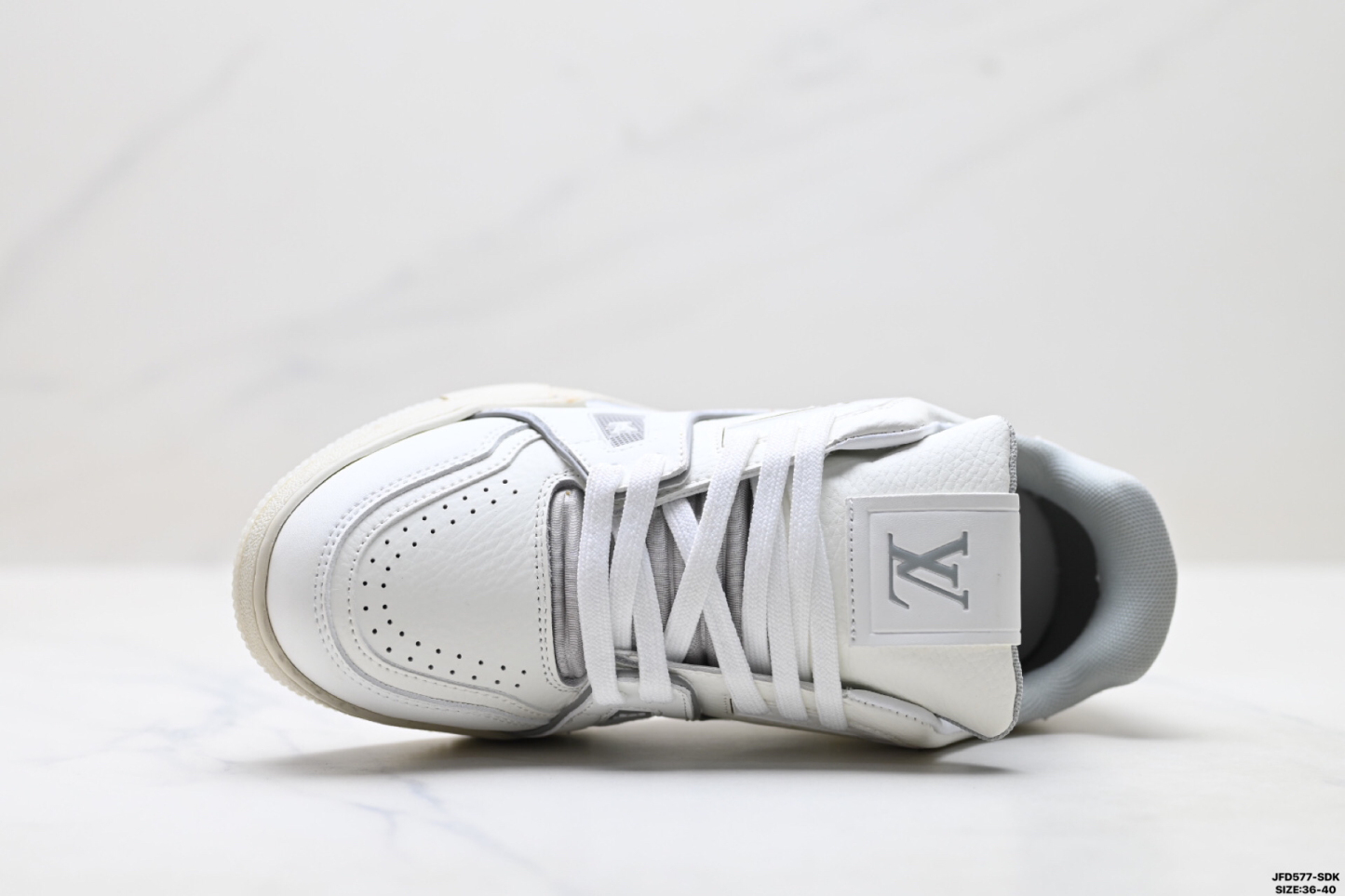 Louis Vuitton Trainer Sneaker Low スニーカー