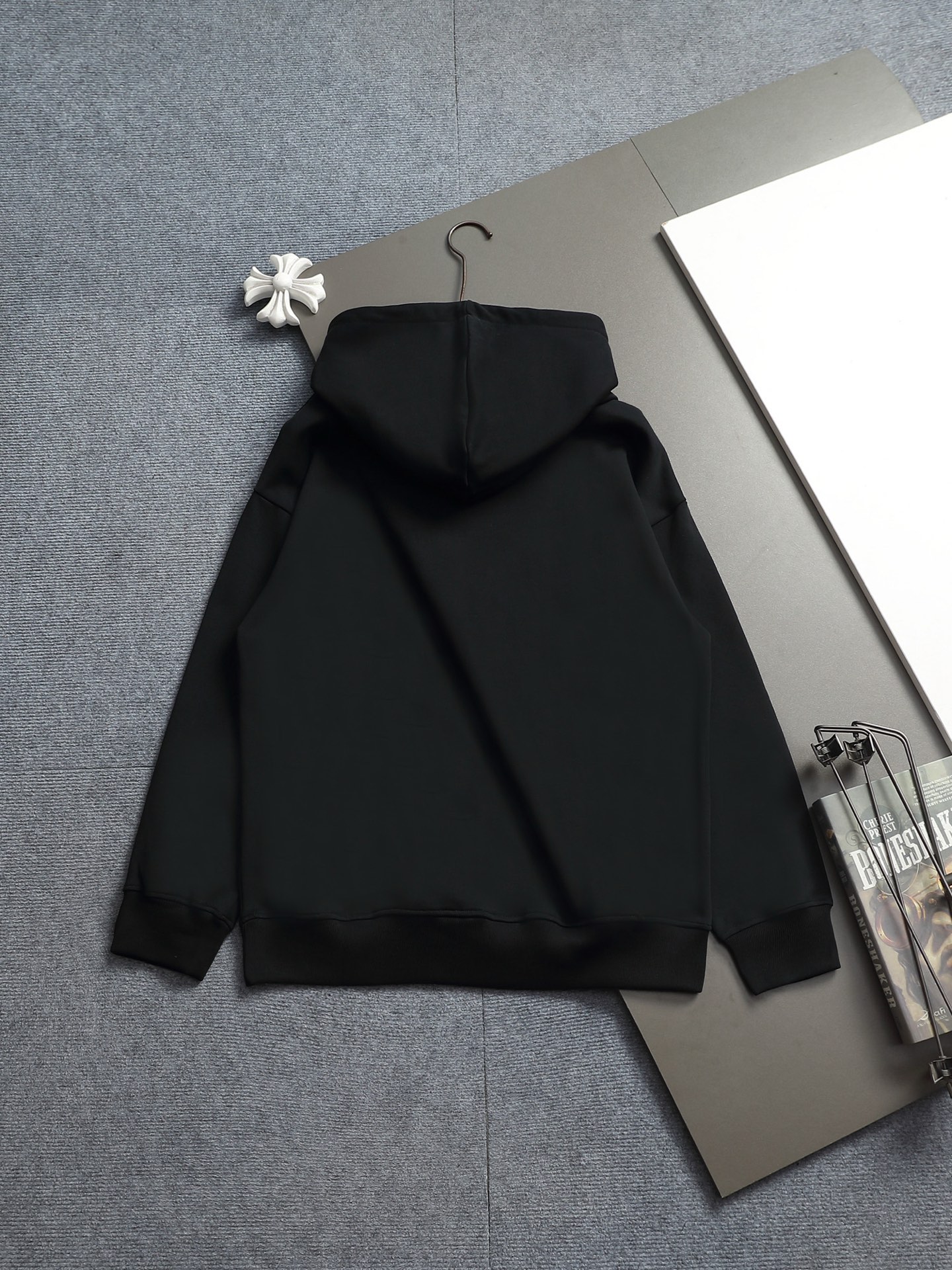 【LOEWE】ロエベ 刺繍パーカー