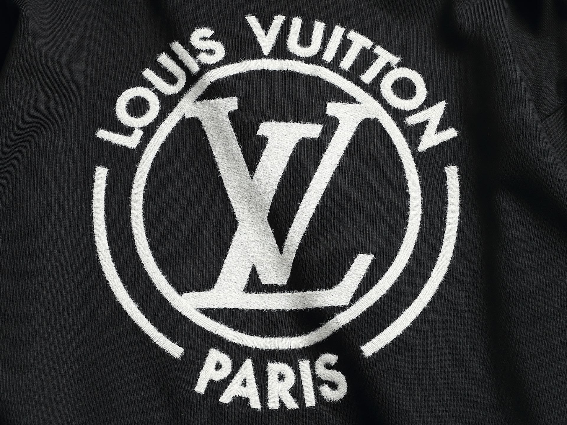 【LOUIS VUITTON】長袖 T シャツ